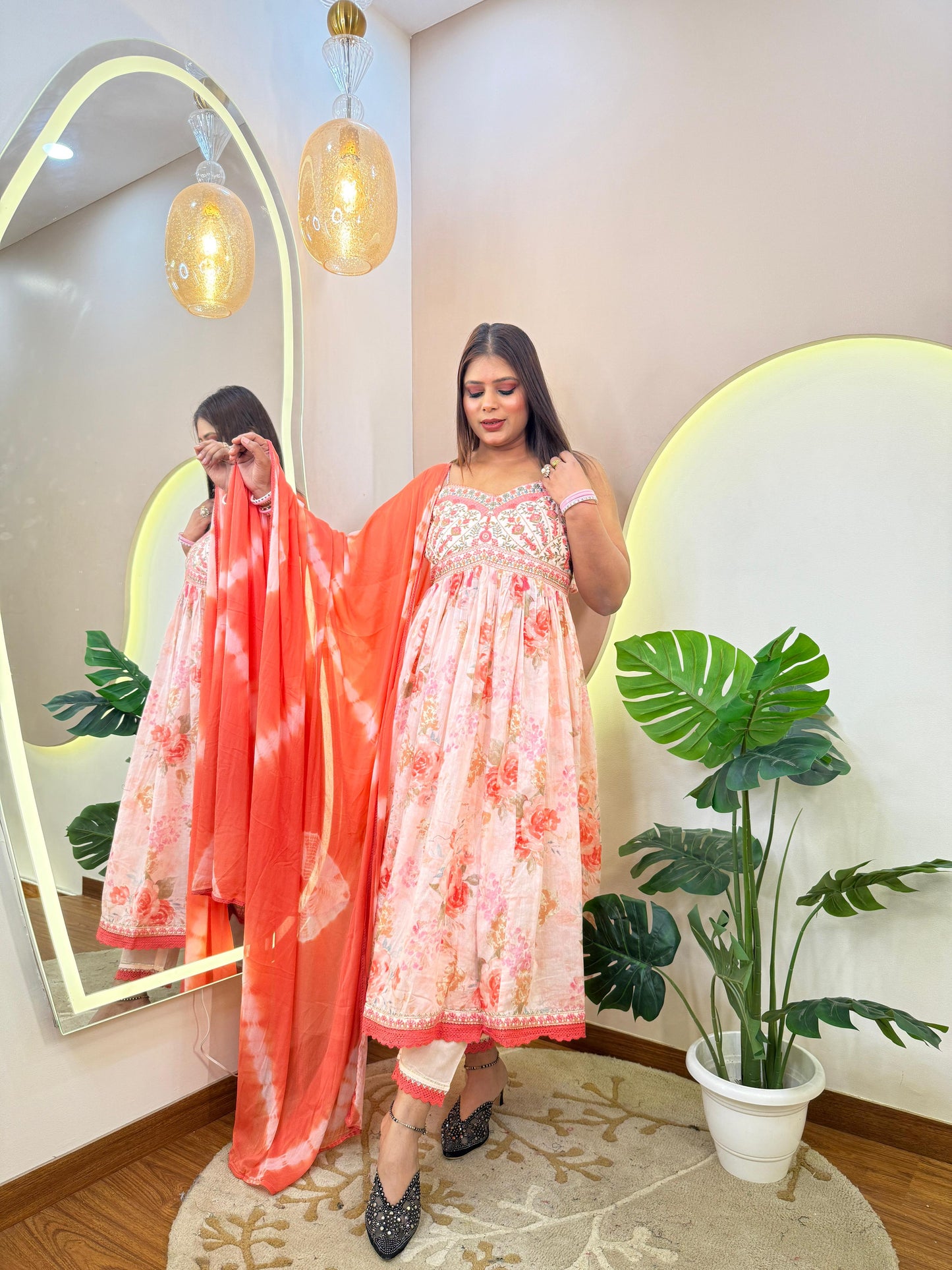 3 pc set peach colour sleeves less suit