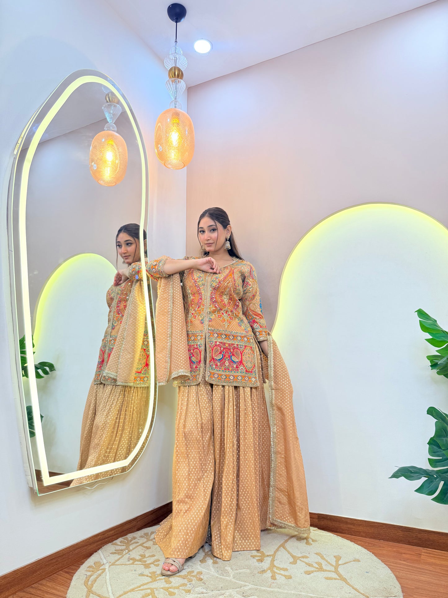 DIVYA PARTYWEAR SUIT