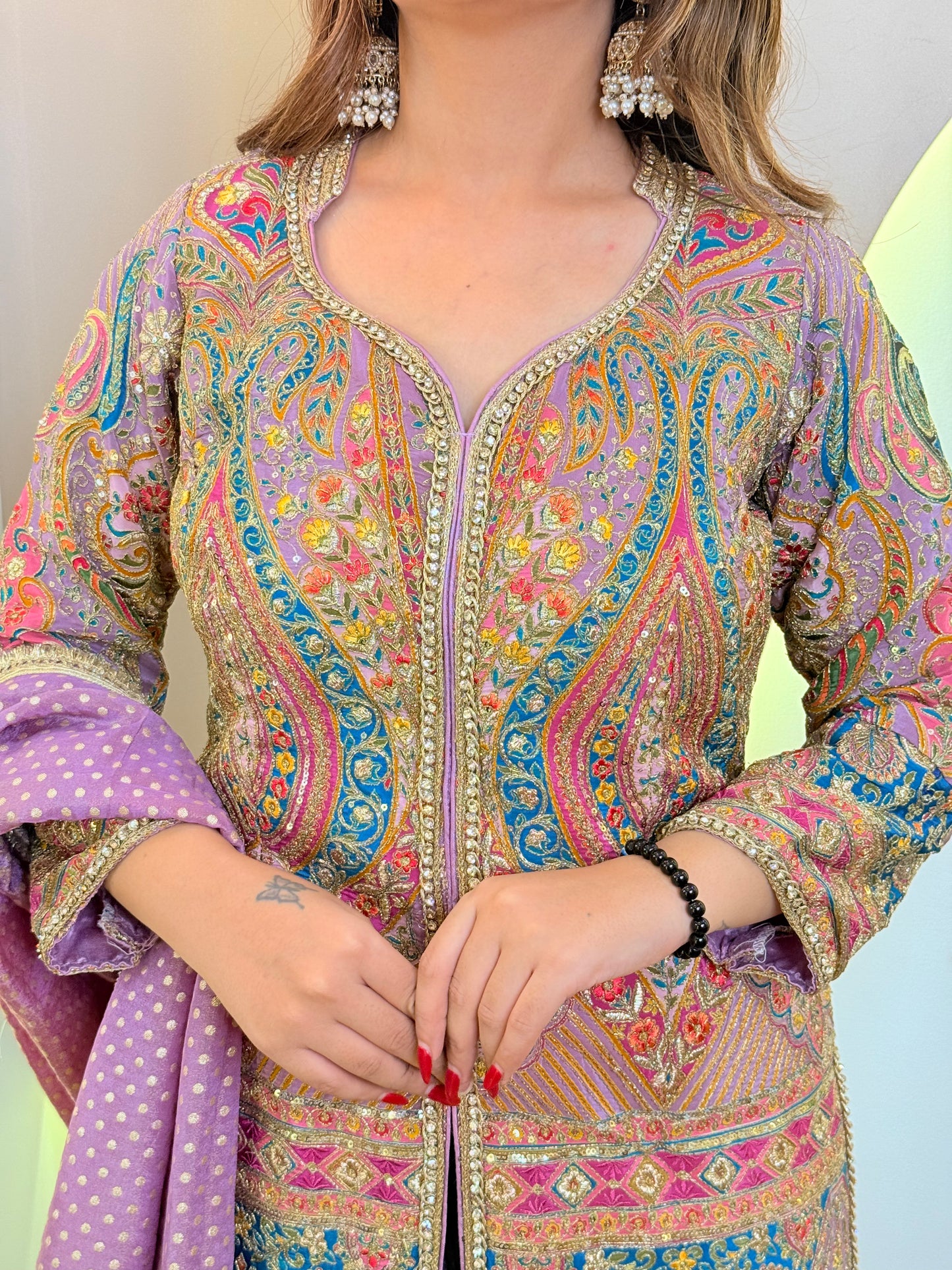 DIVYA PARTYWEAR SUIT