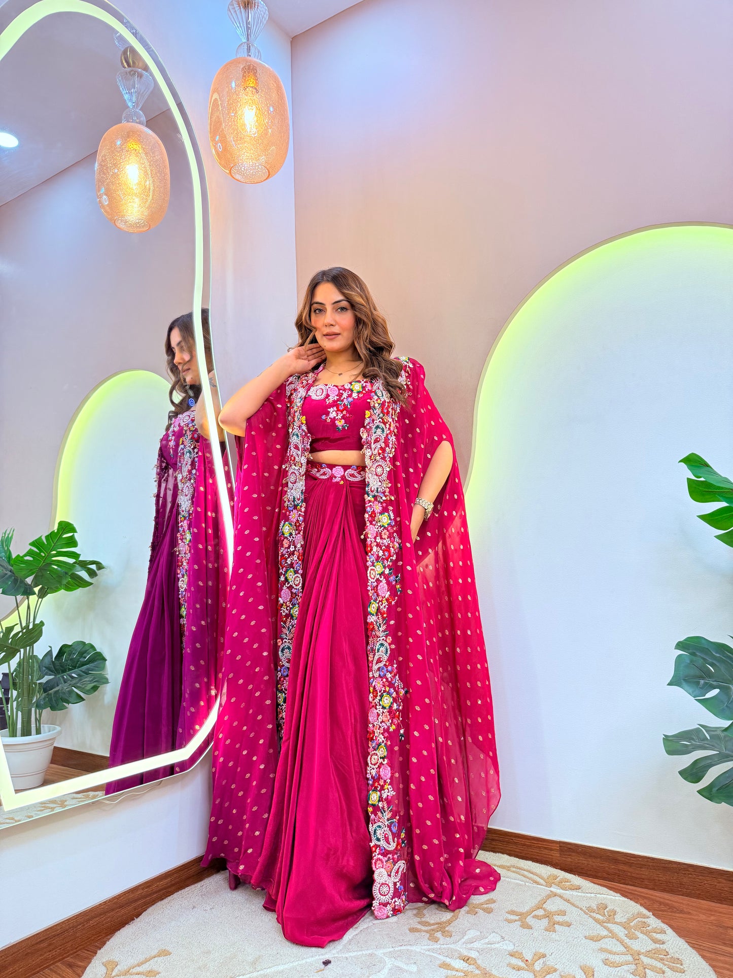 " RUBINA " CAPE STYLE