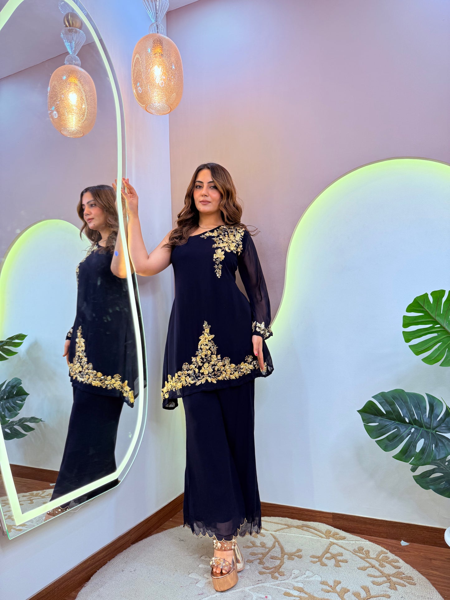 "BHAVNA" CORD SET