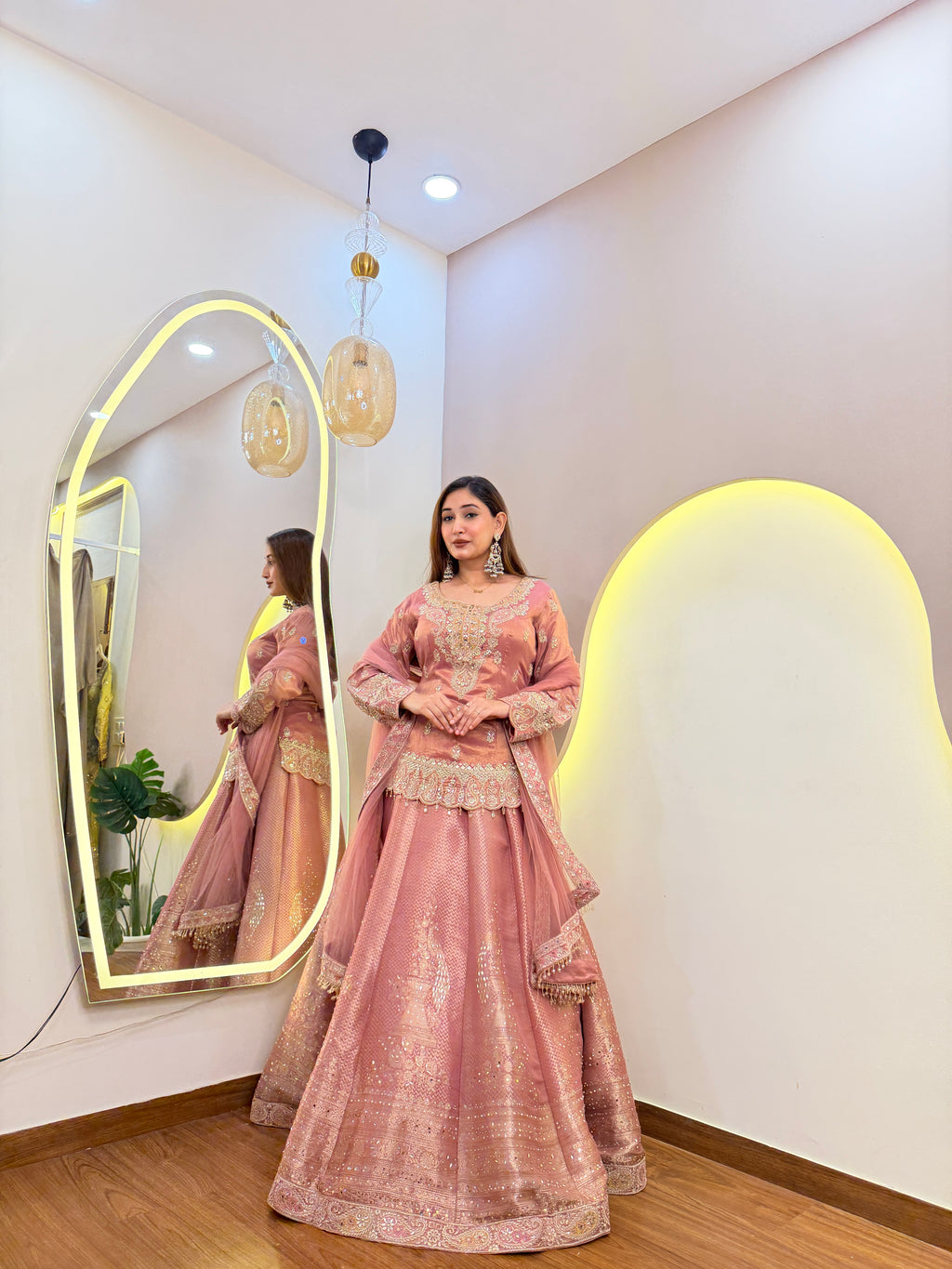 E593 LEHENGA CHOLI