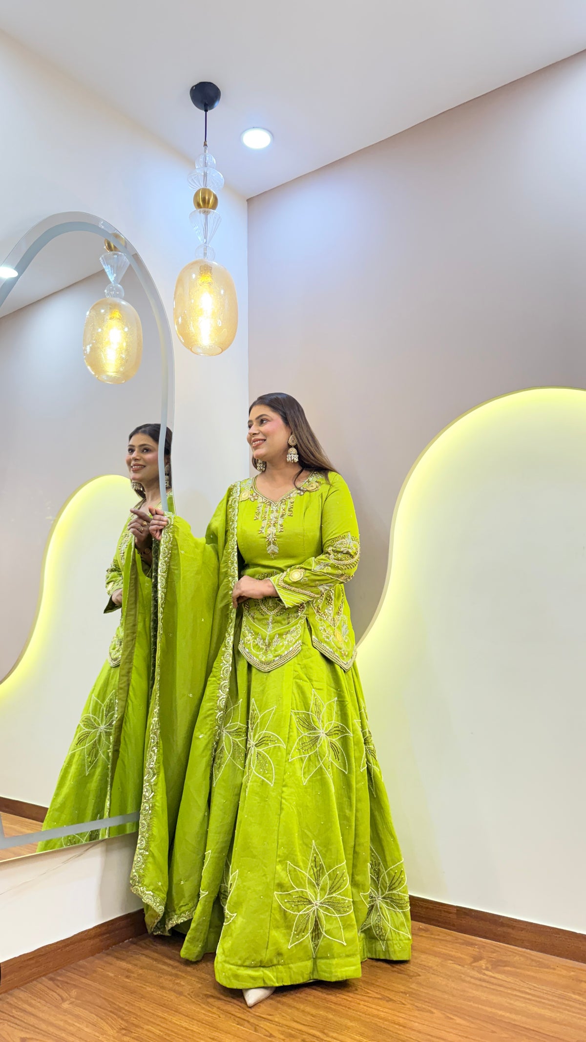 F7 LEHENGA WITH KURTI SET