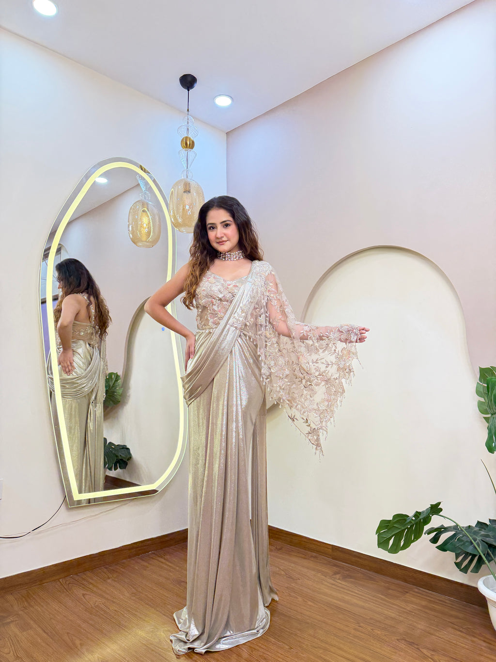 E86 AARFA REGAL DRAPE SAREE