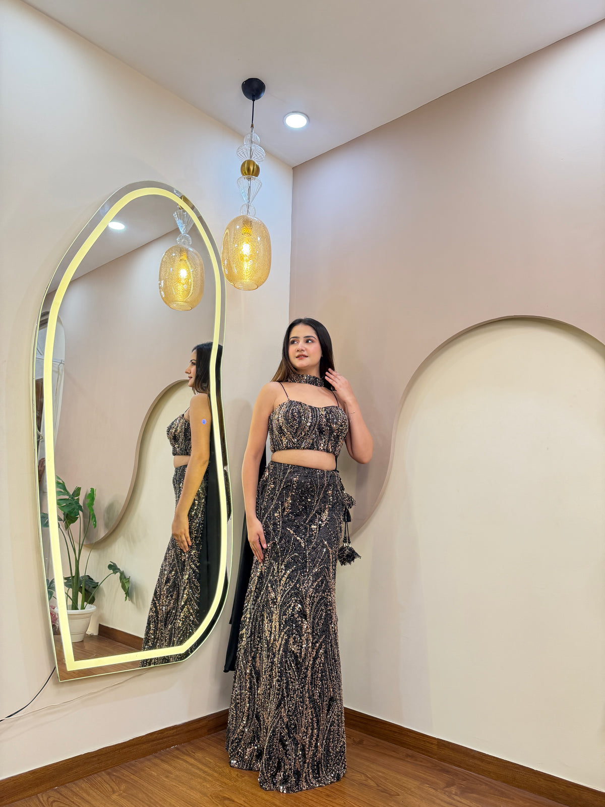 E402 CROP TOP SKIRT