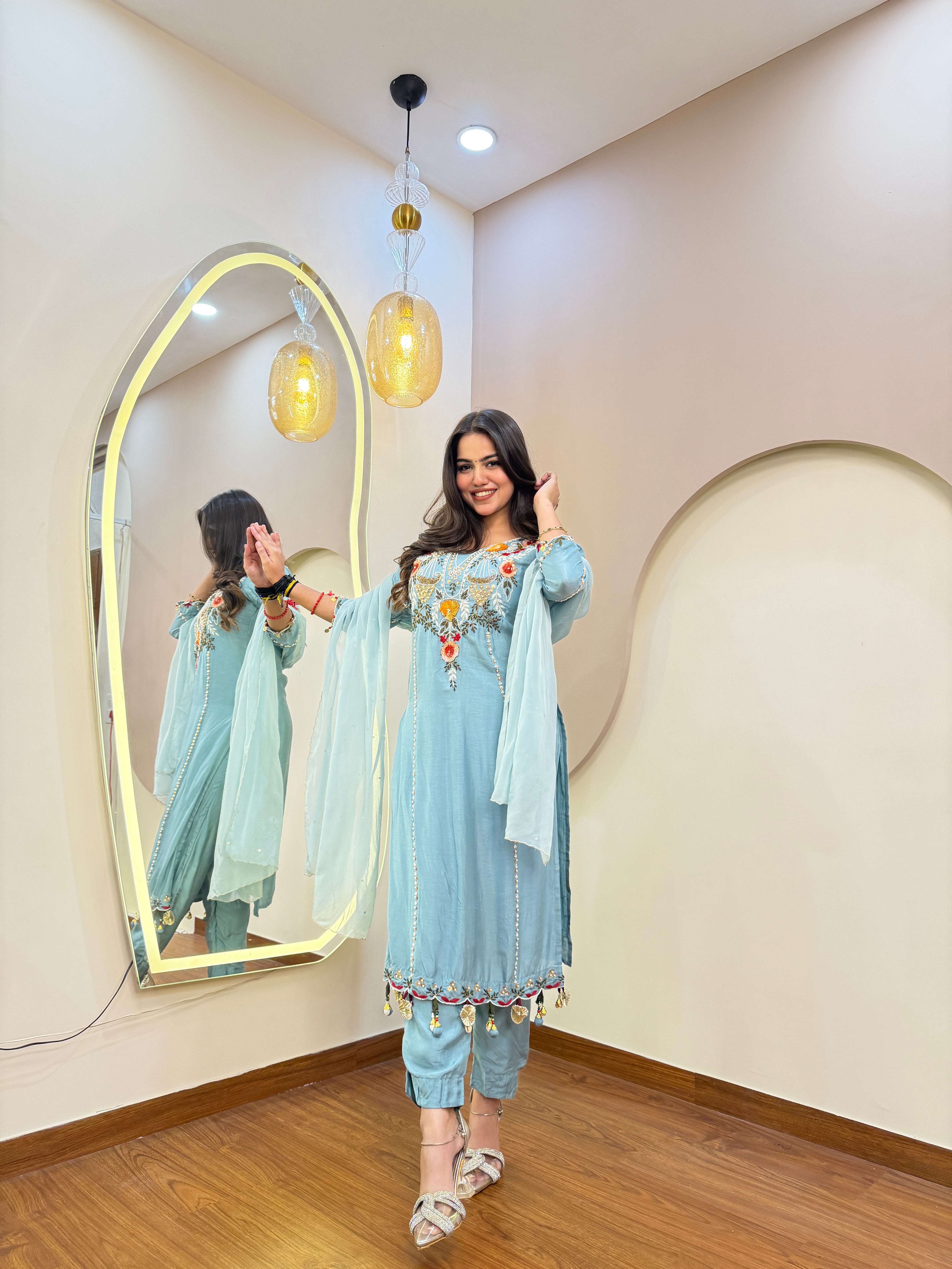 E139 3PC SUIT