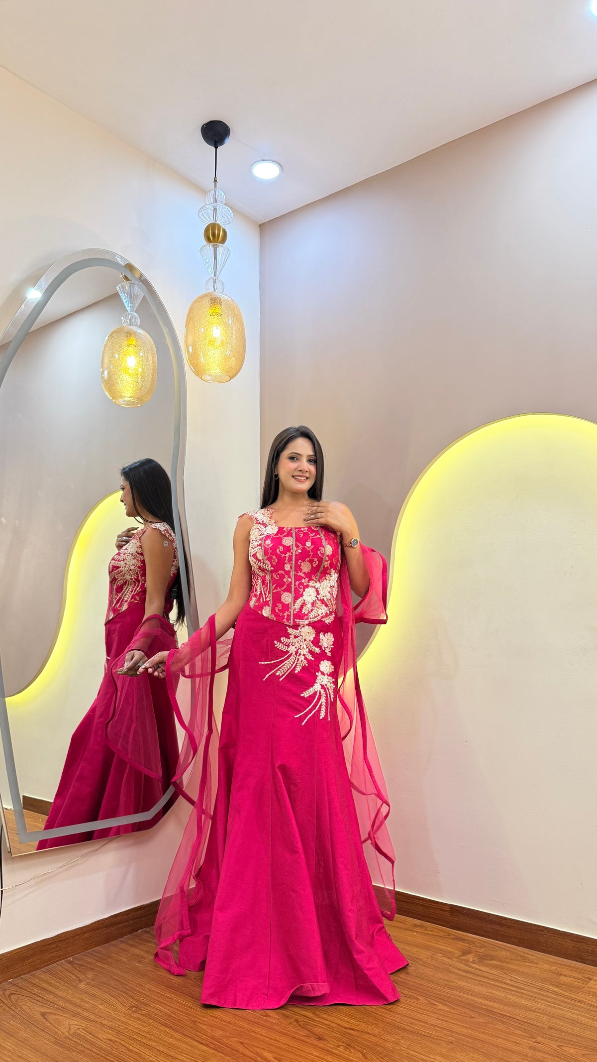 F64 CROP TOP LEHENGA