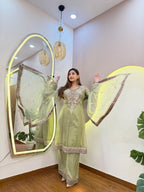 E841 3PC SUIT