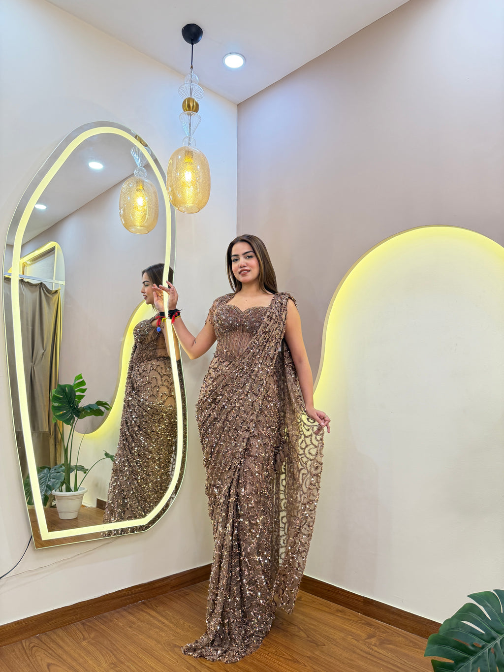 E572 AARFA REGAL DRAPE SAREE