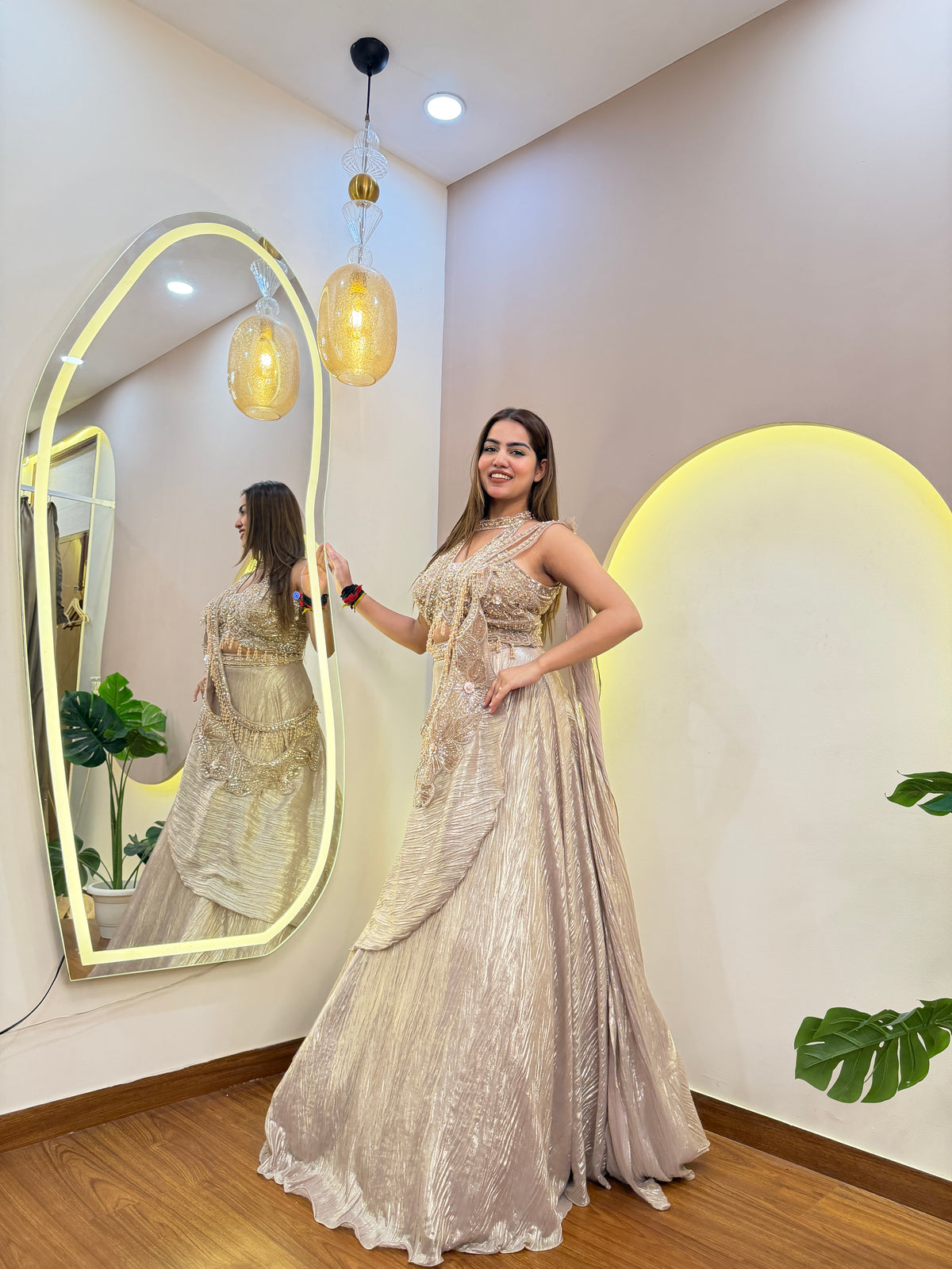 E418 AARFA REGAL LEHENGA