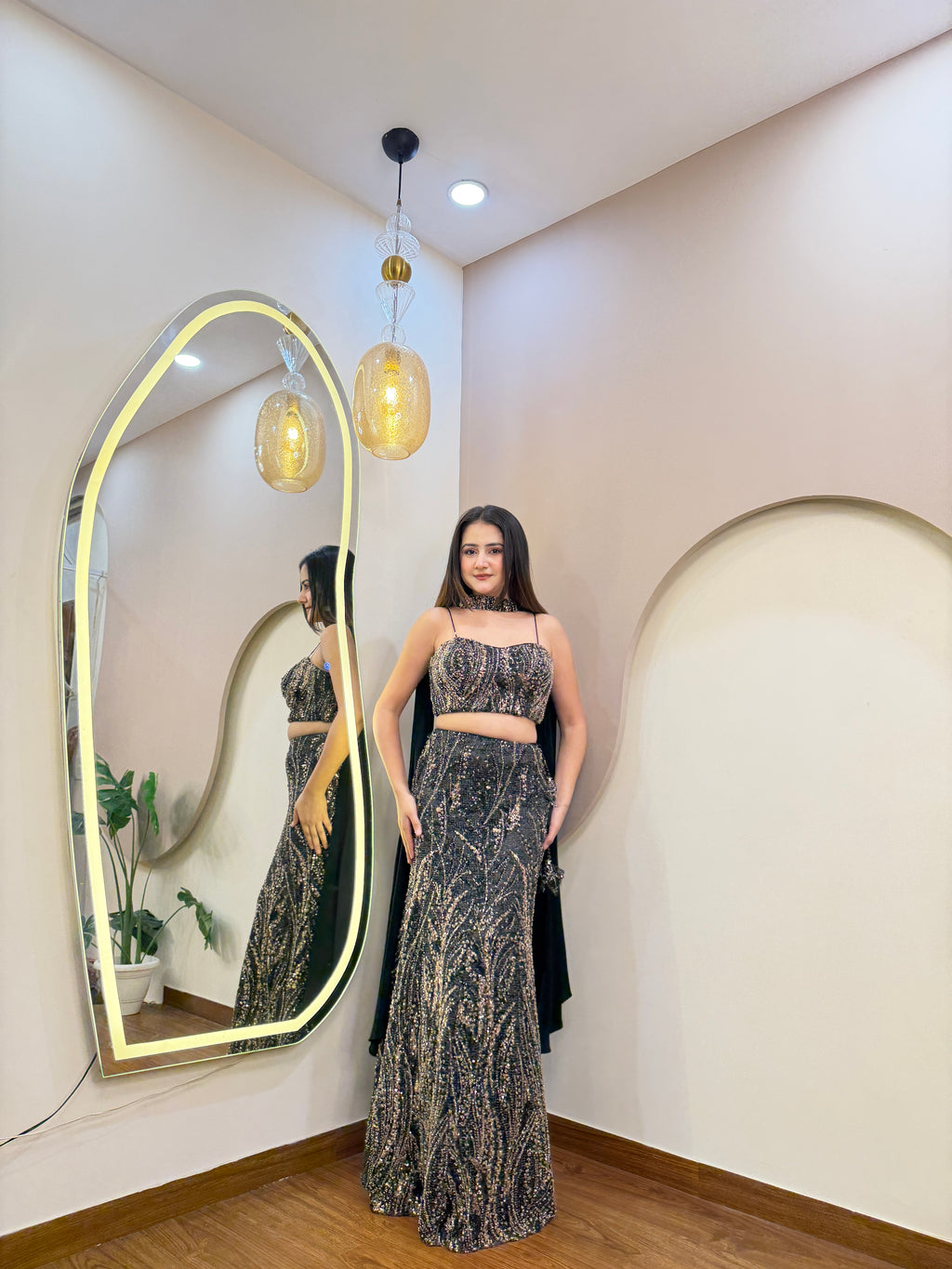 E402 CROP TOP SKIRT