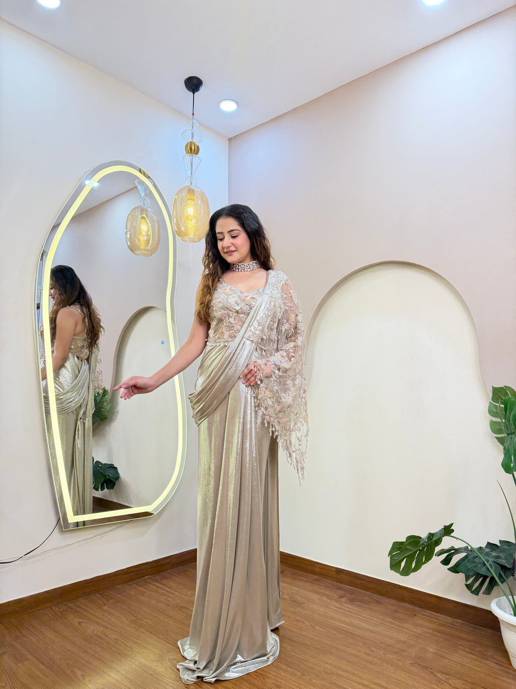 E86 AARFA REGAL DRAPE SAREE