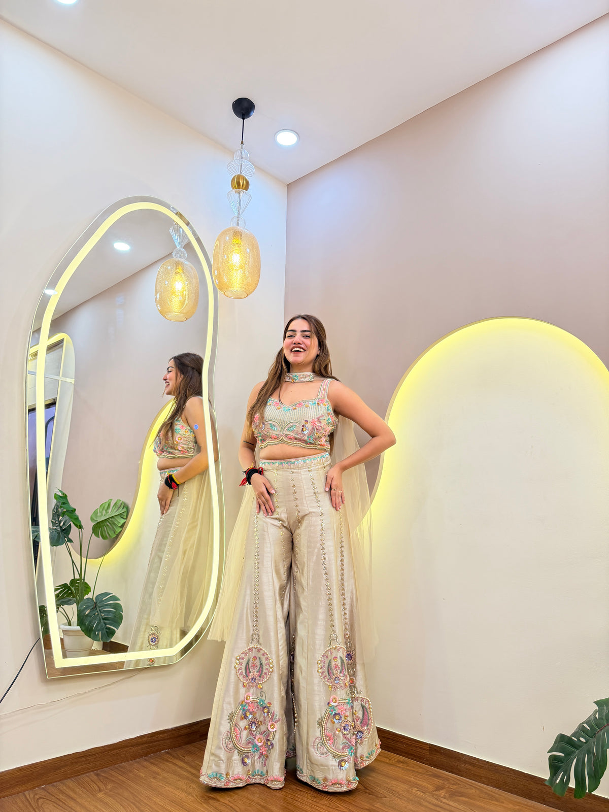 E430 CROP TOP SHARARA SET