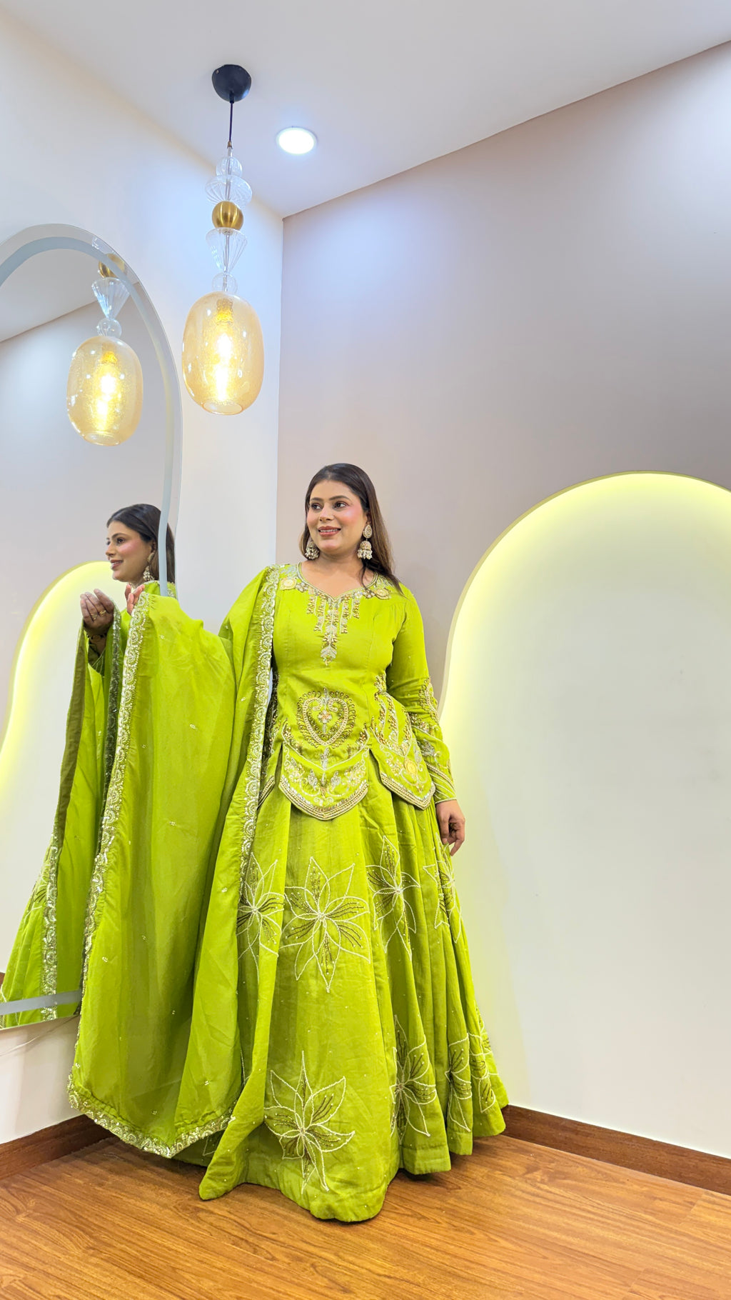 F7 LEHENGA WITH KURTI SET