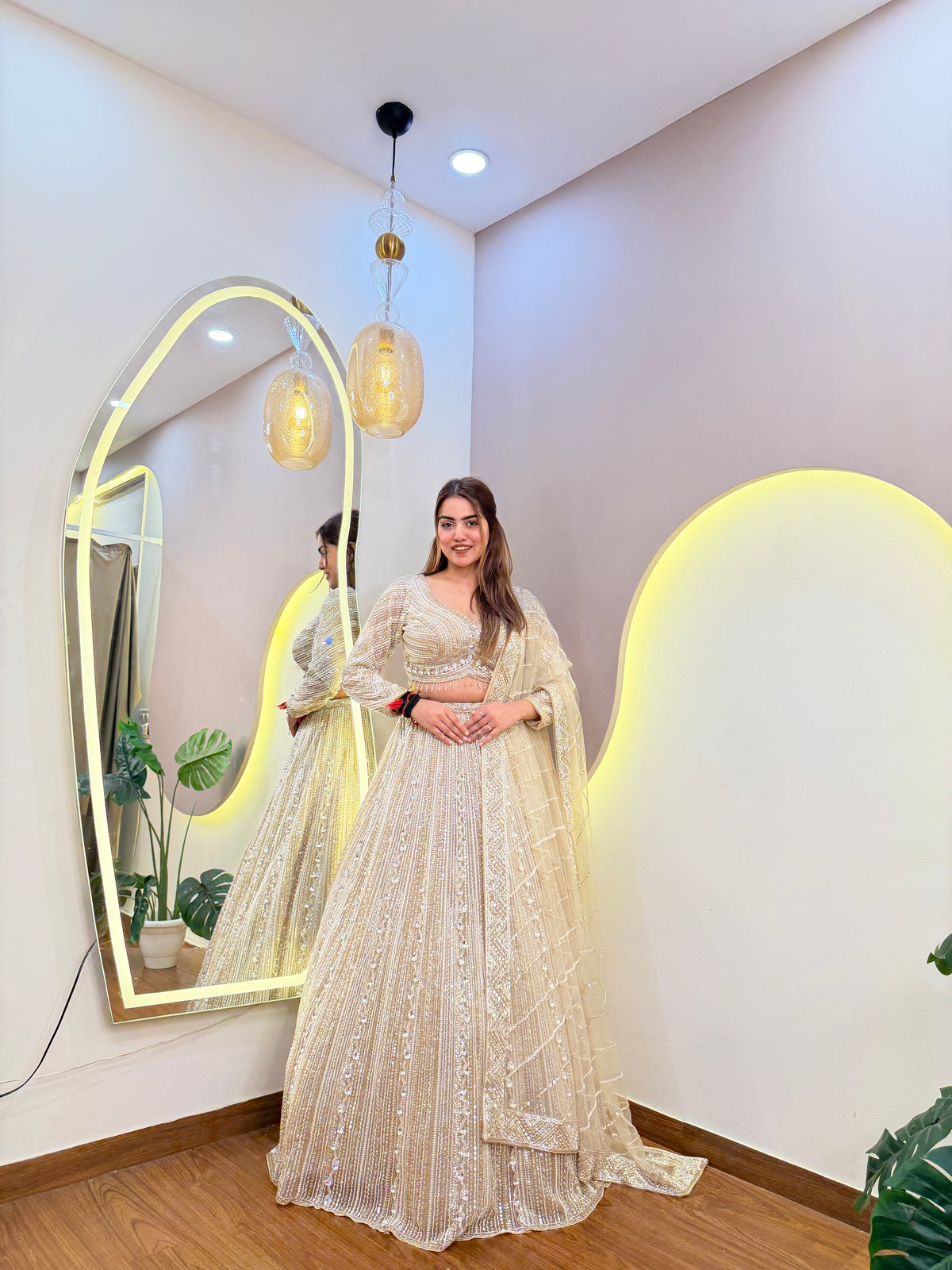 E665 AARFA REGAL LEHENGA