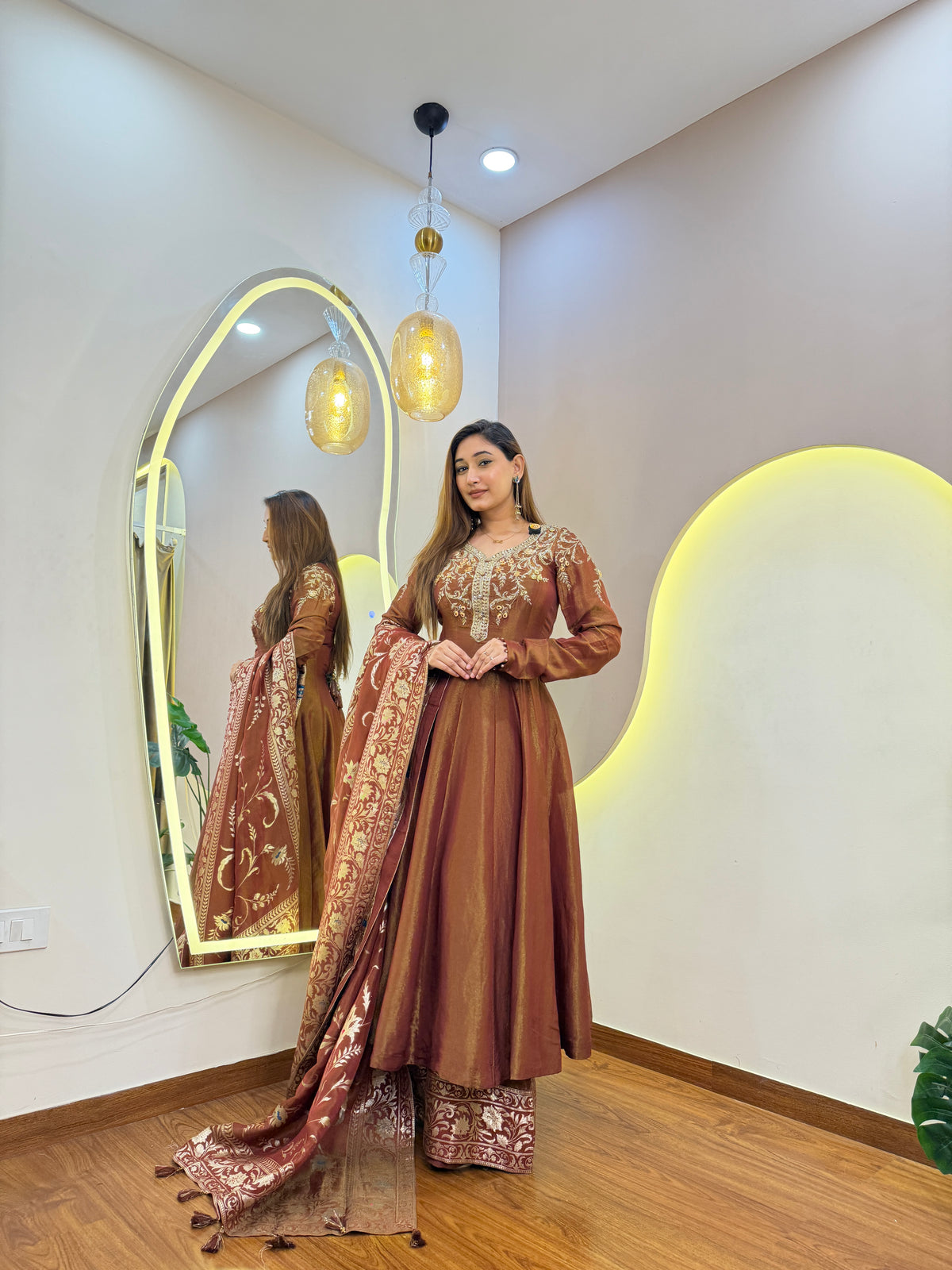 E916 3PC ANARKALI SUIT