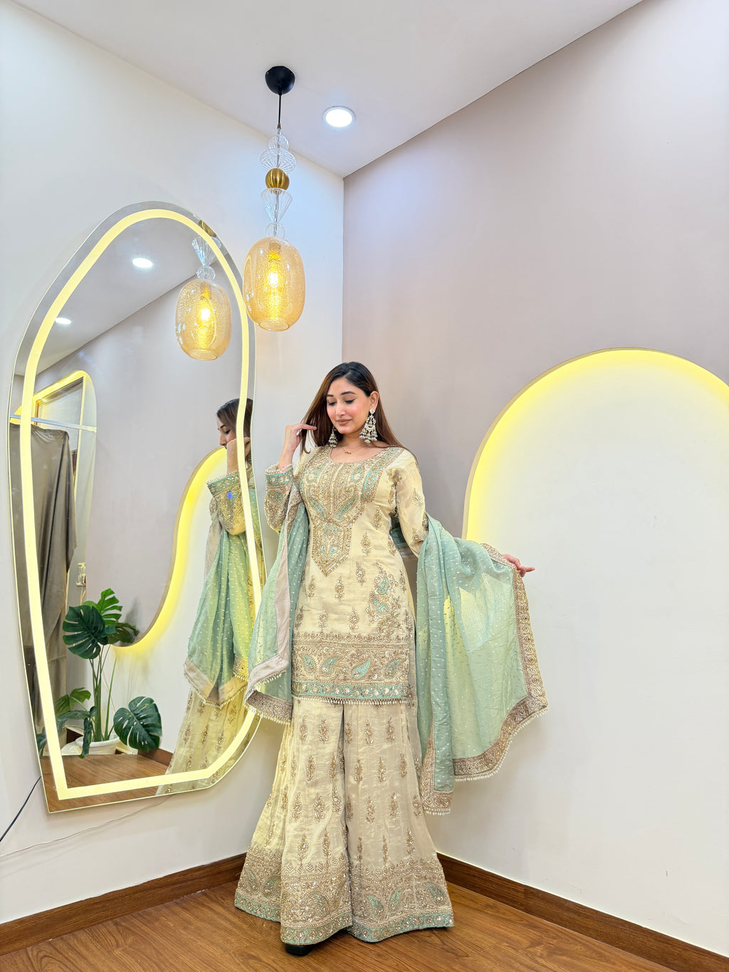 E654 3PC SHARARA SUIT