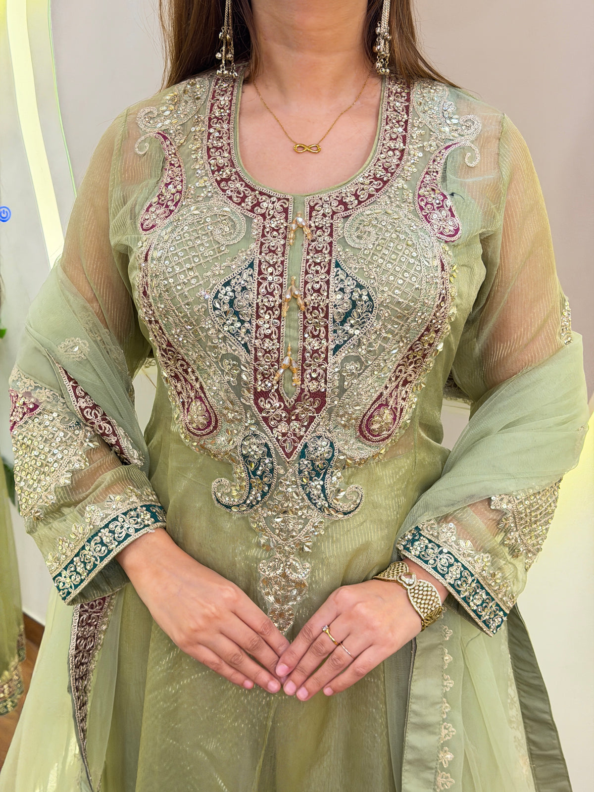 E841 3PC SUIT