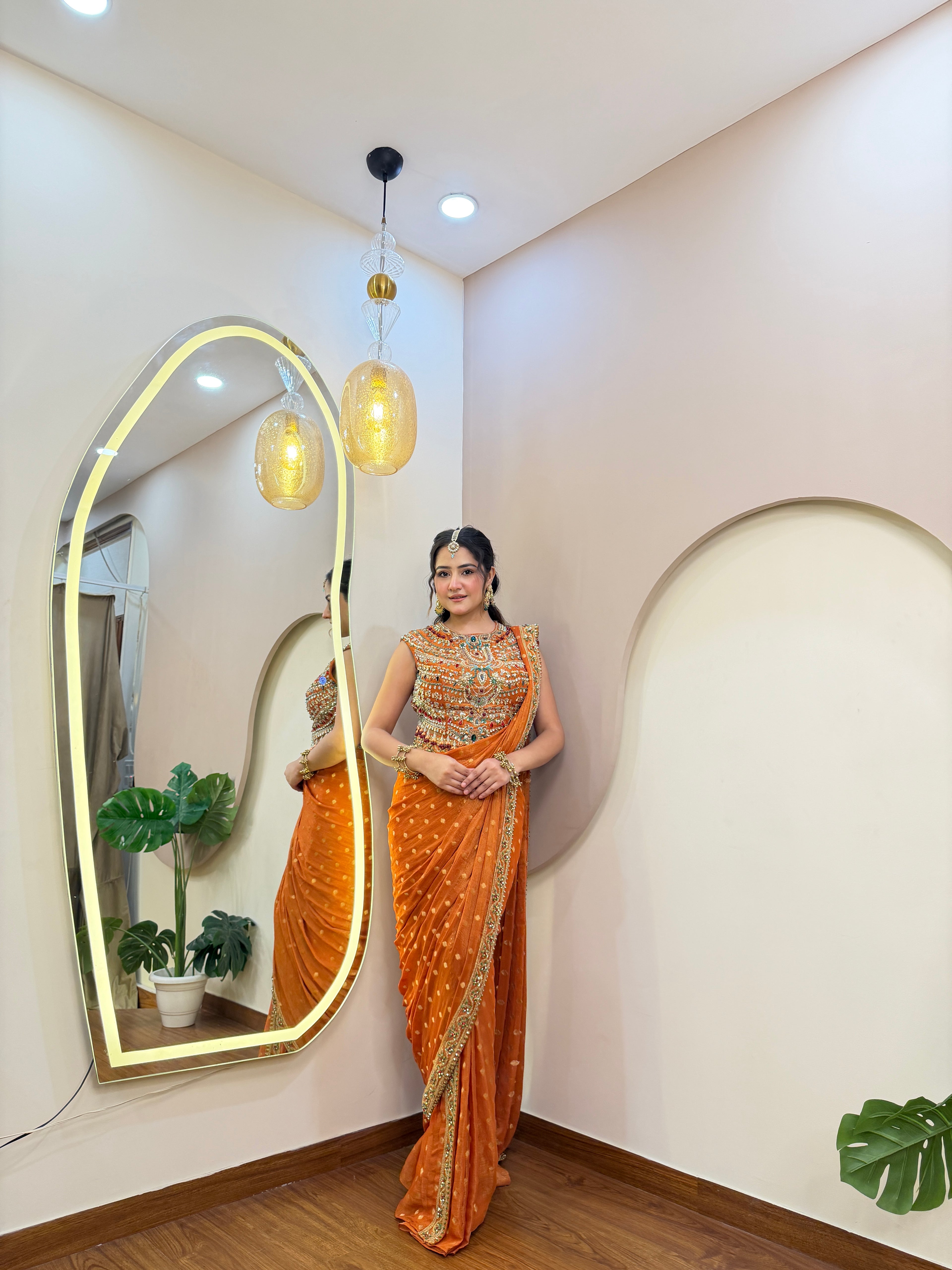 E423 AARFA REGAL DRAPE SAREE