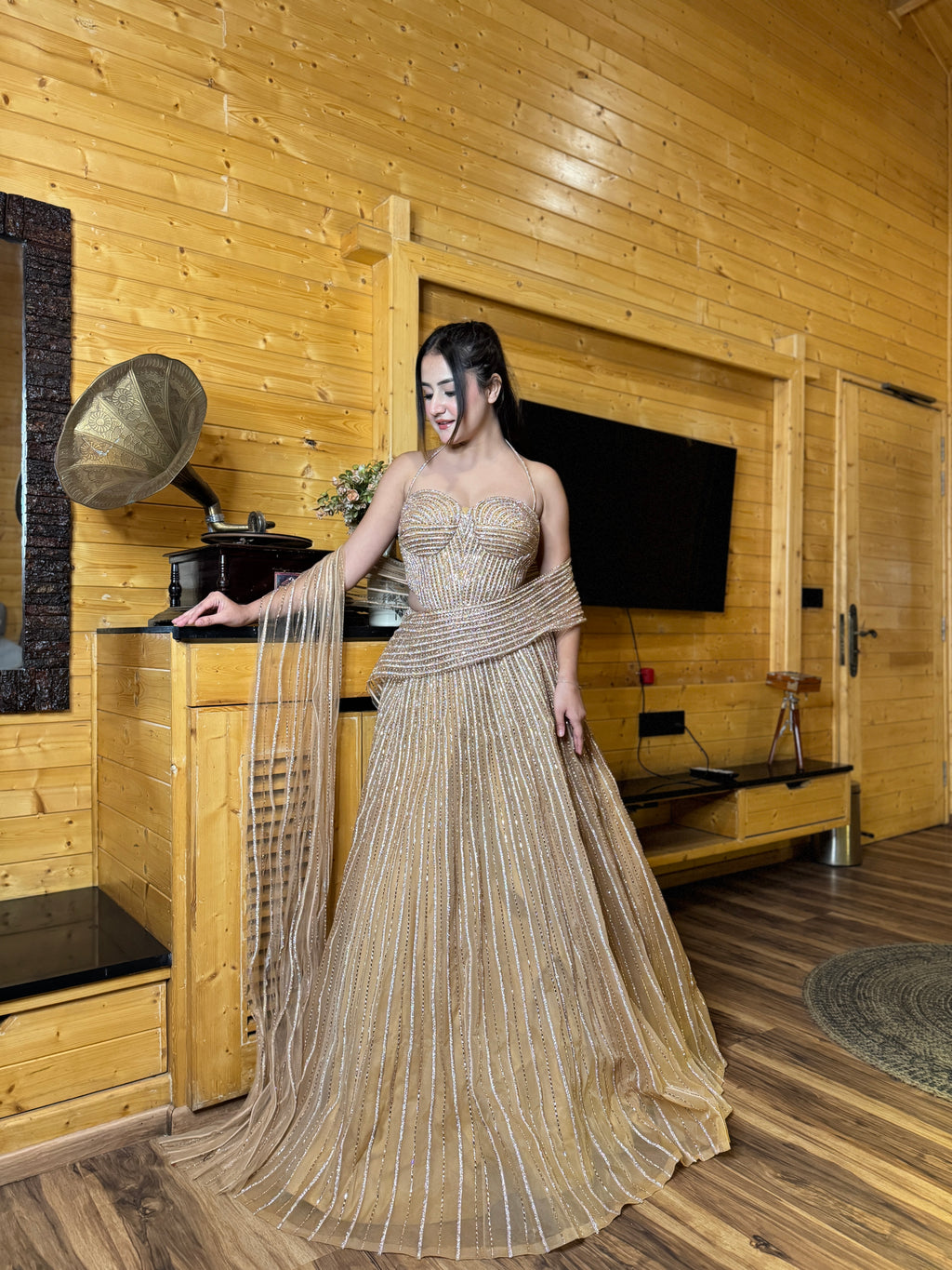 E368 AARFA REGAL LEHENGA
