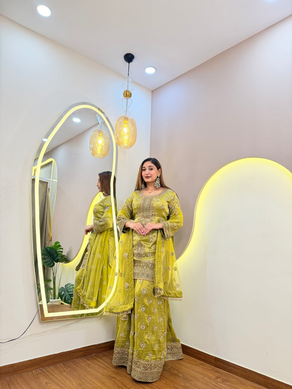 E653 3PC SHARARA SUIT