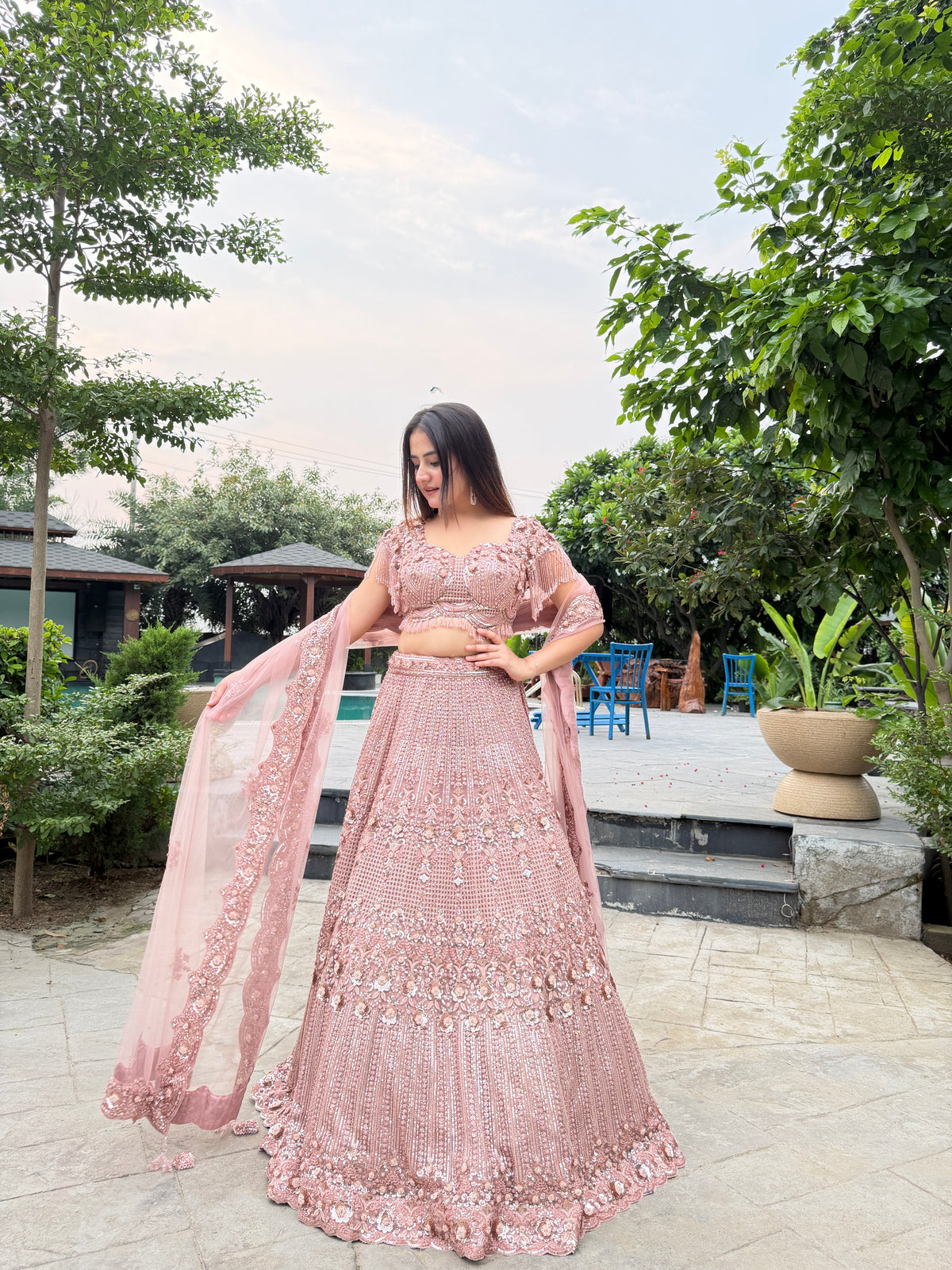 E427 AARFA REGAL LEHENGA