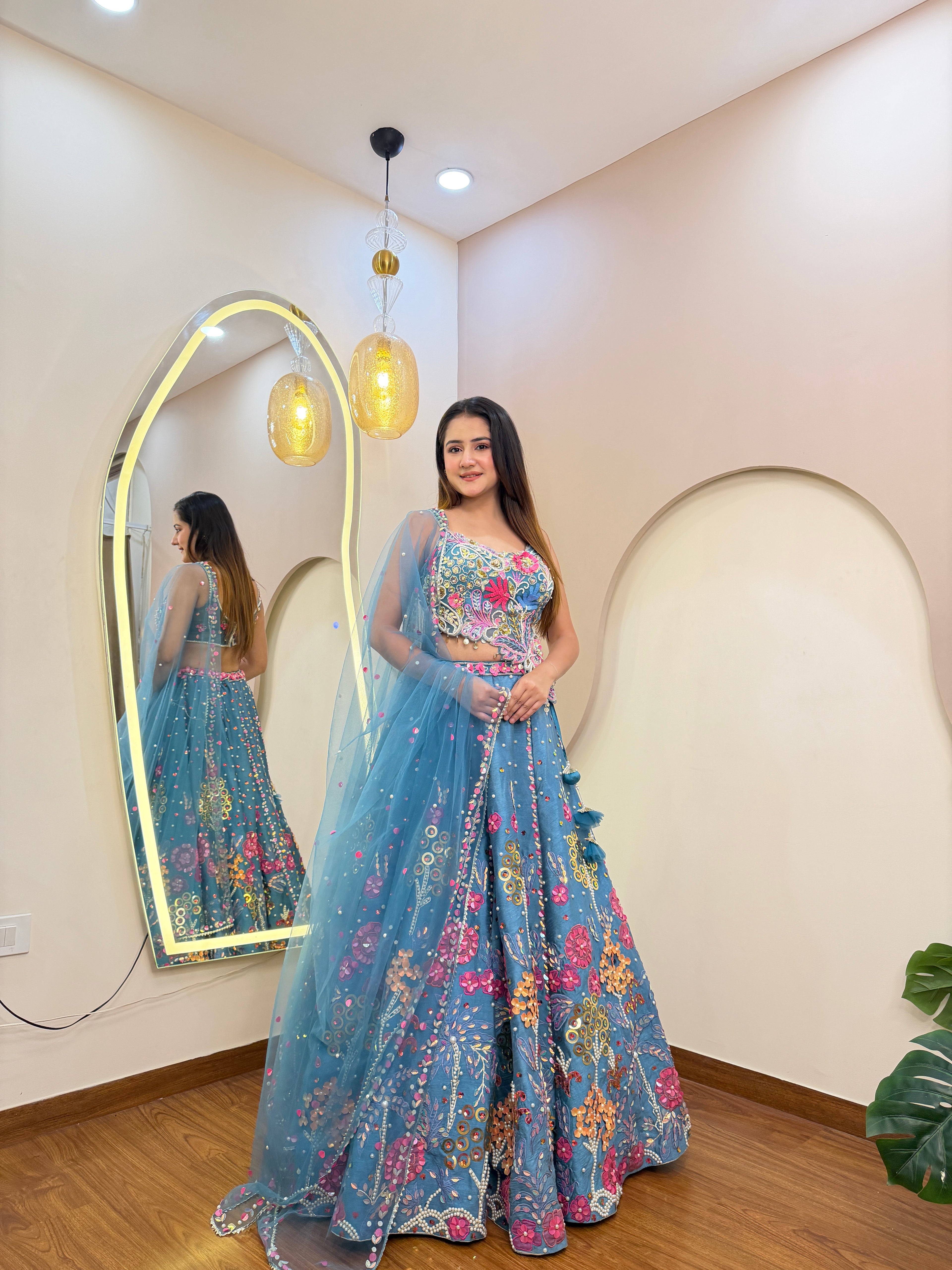 E377 AARFA REGAL LEHENGA