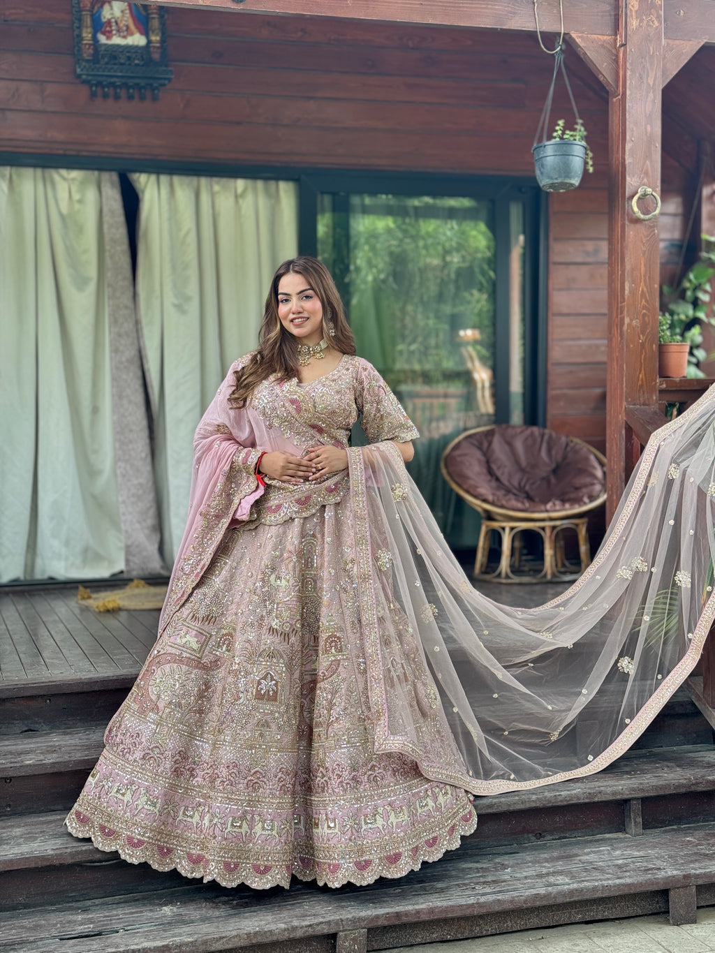 E310 AARFA REGAL LEHENGA