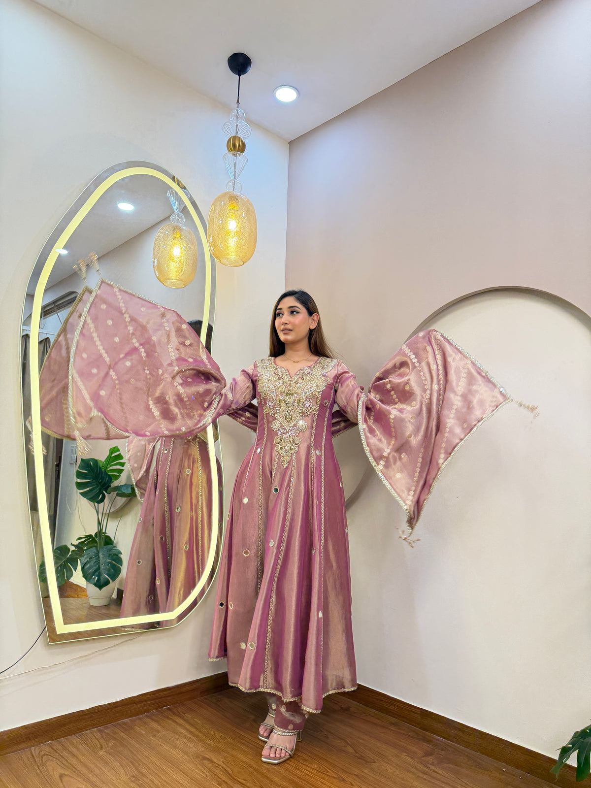 E462 ANARKALI SUIT