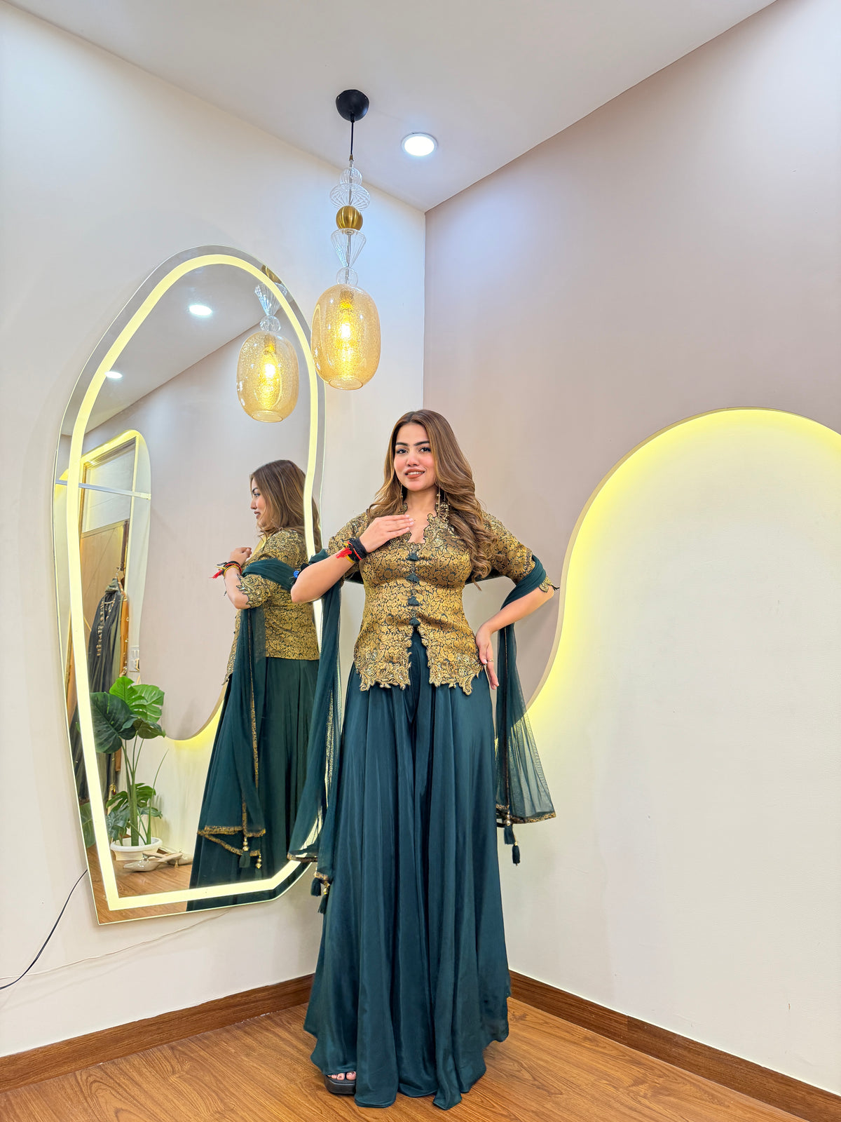 E692 3PC SHARARA SET