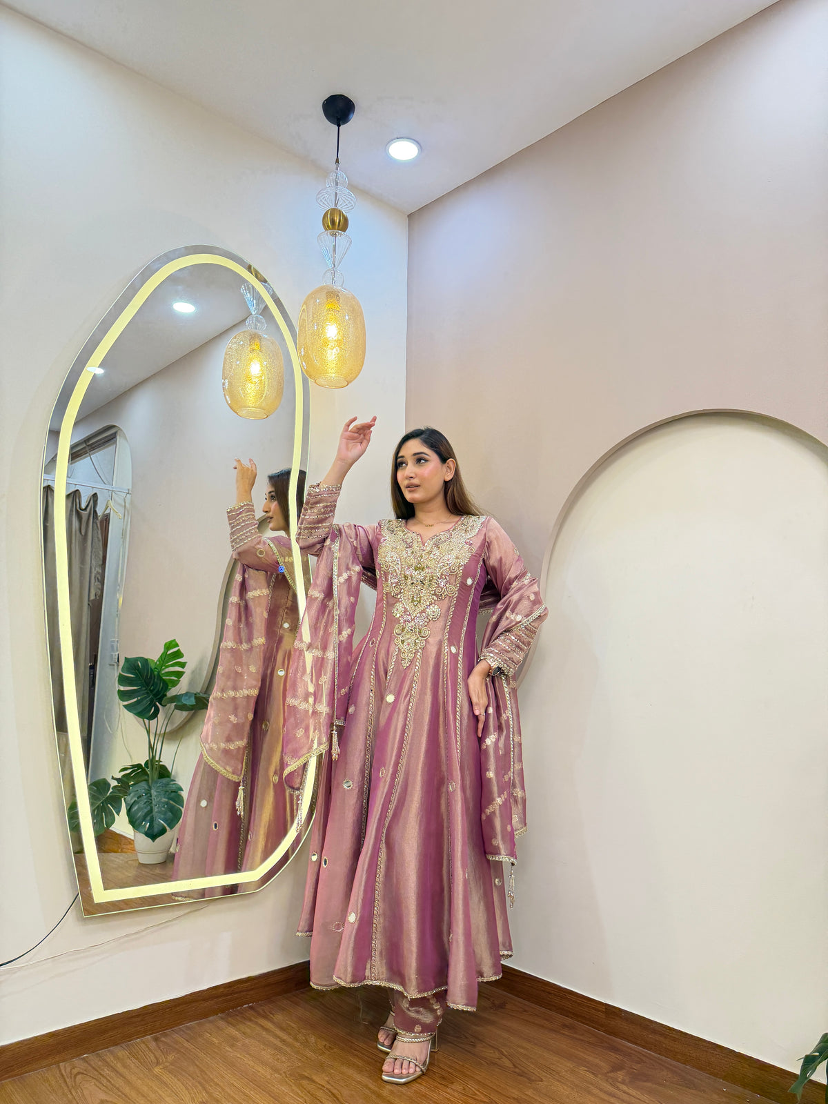 E462 ANARKALI SUIT