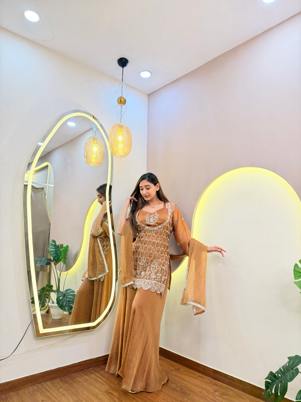 E56 4PC SHARARA SUIT