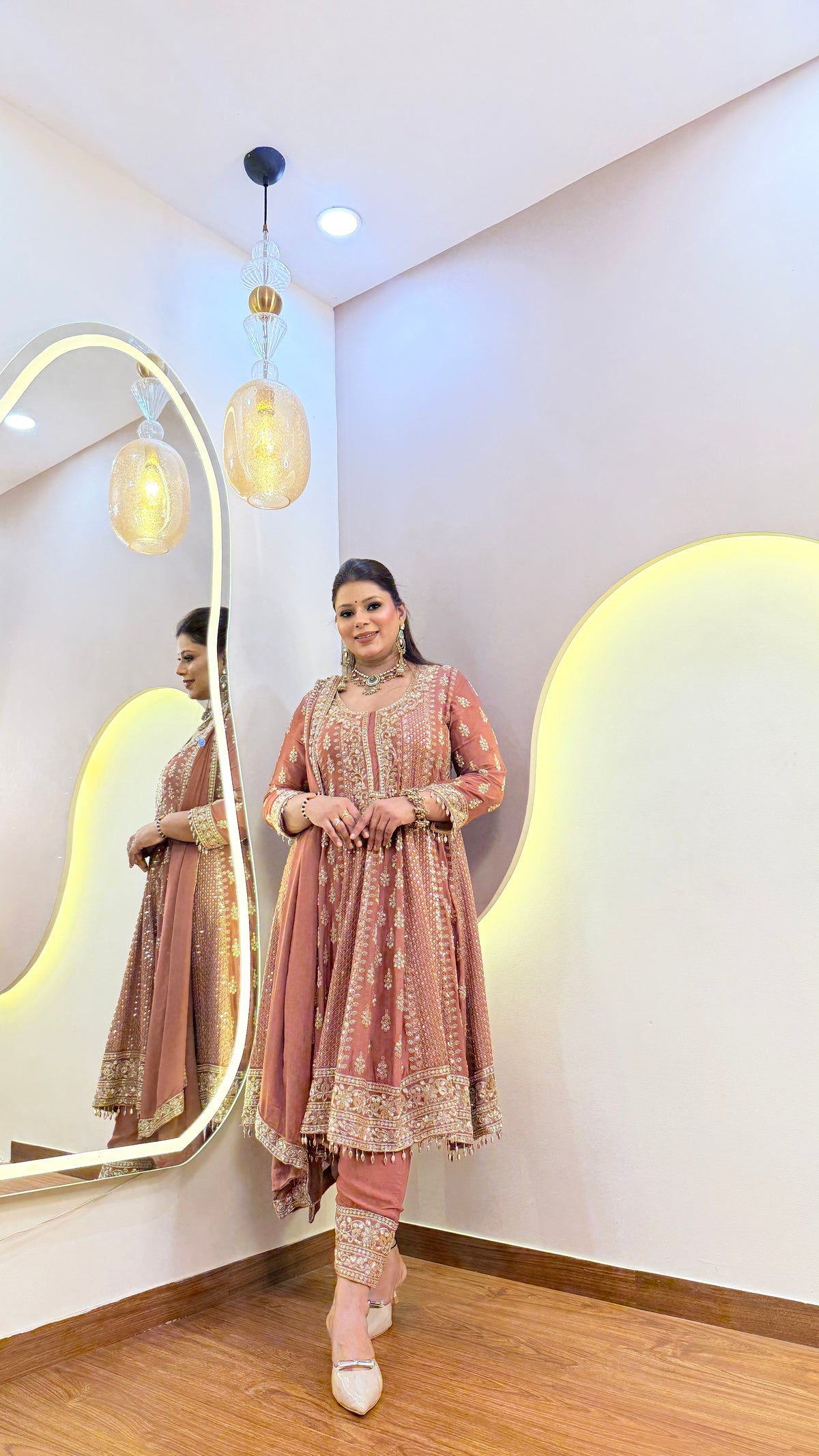 E943 PREMIUM ANARKALI SUIT