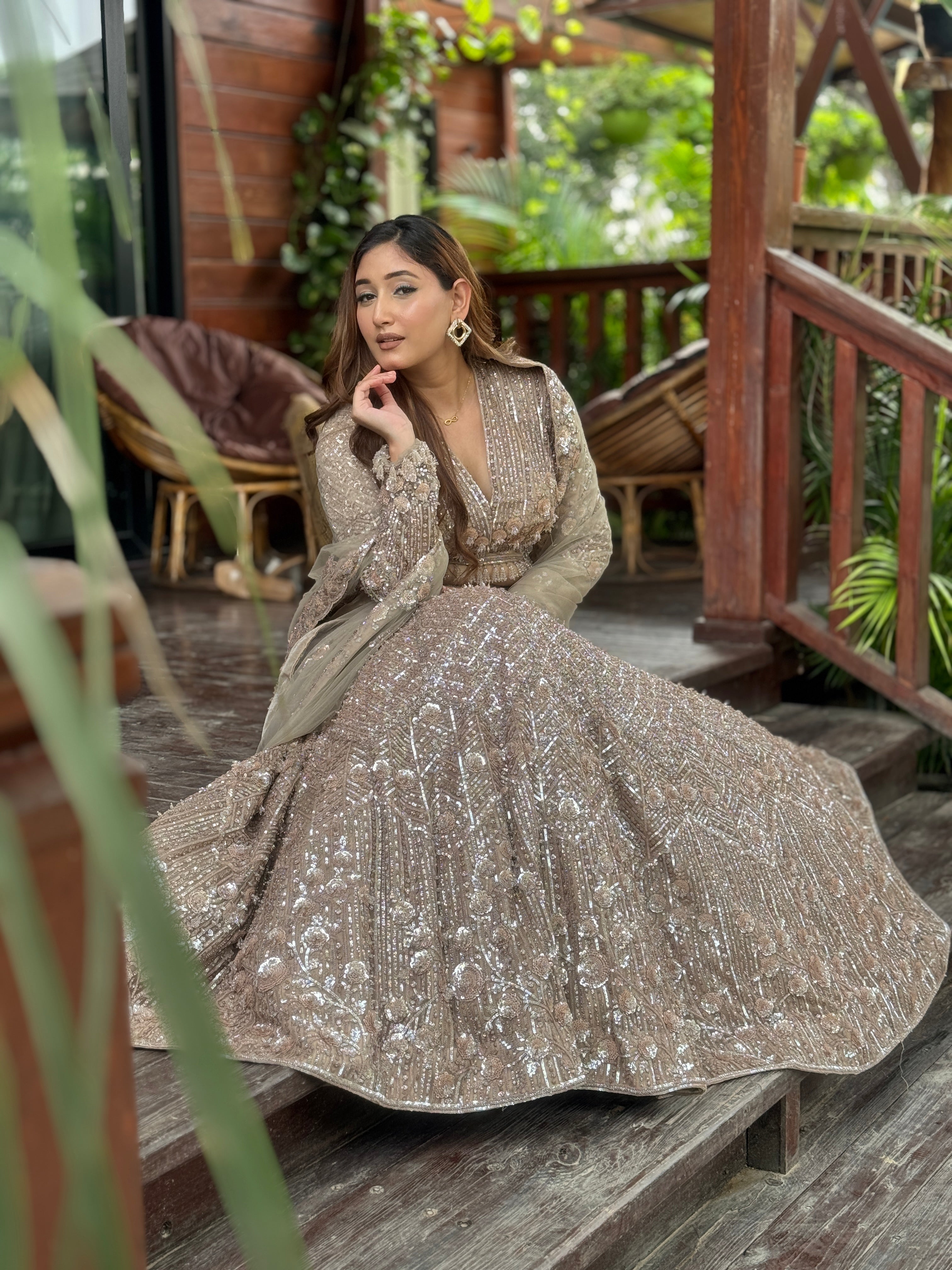 E426 AARFA REGAL LEHENGA