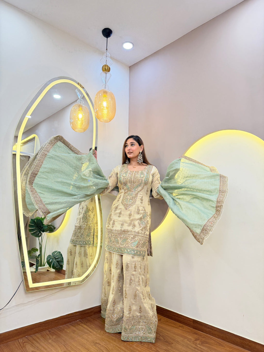 E654 3PC SHARARA SUIT