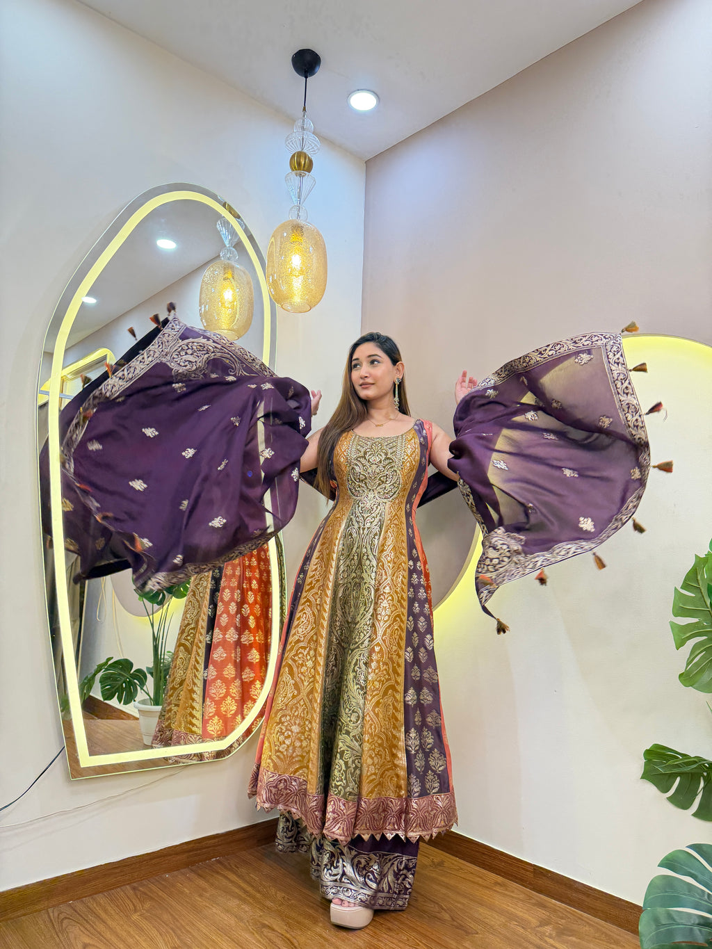 E812 3PC ANARKALI SUIT