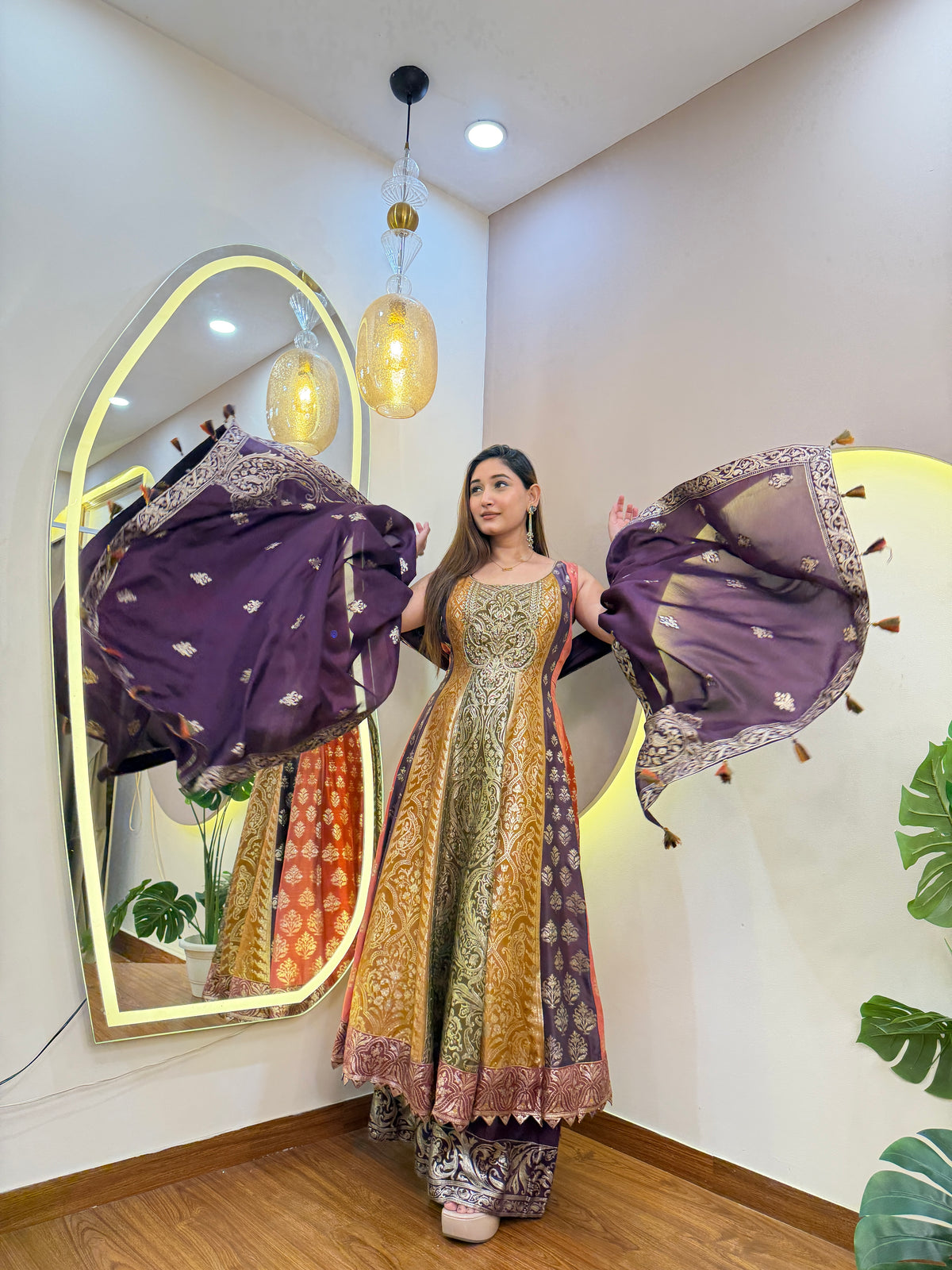 E812 3PC ANARKALI SUIT