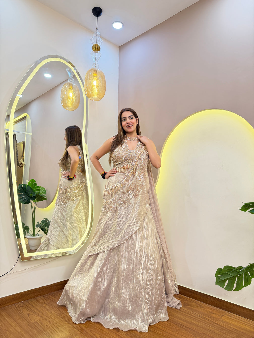 E418 AARFA REGAL LEHENGA