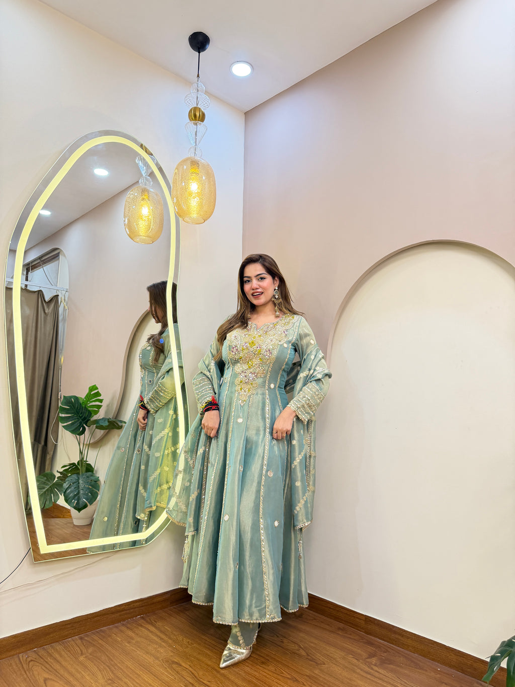 E462 ANARKALI SUIT