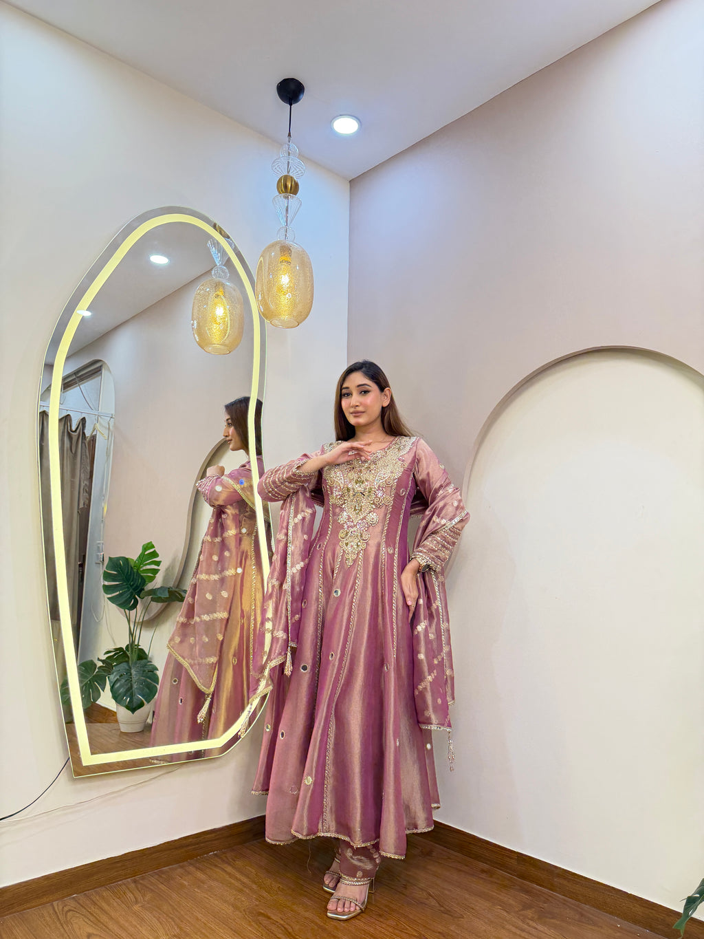 E462 ANARKALI SUIT