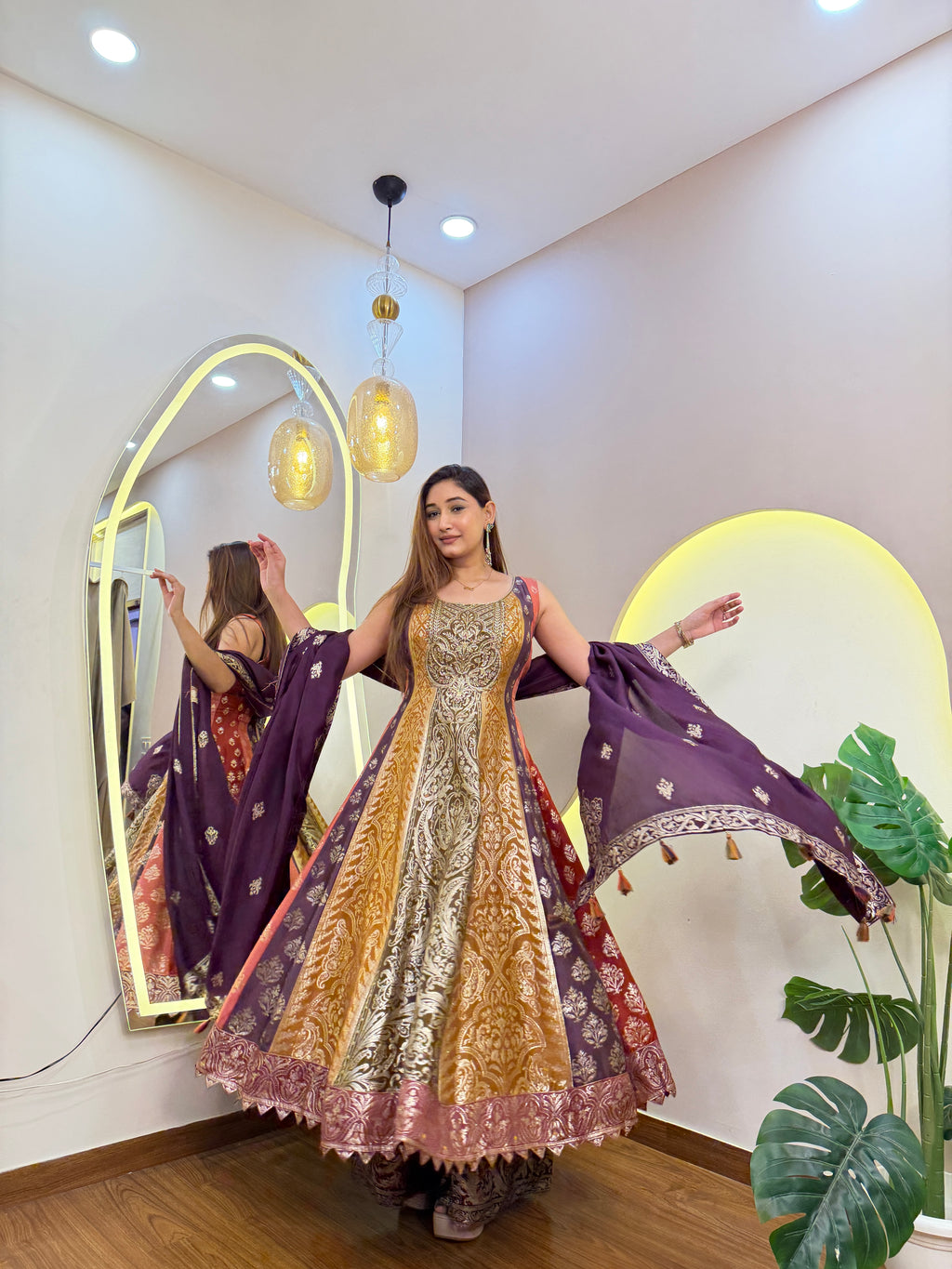 E812 3PC ANARKALI SUIT