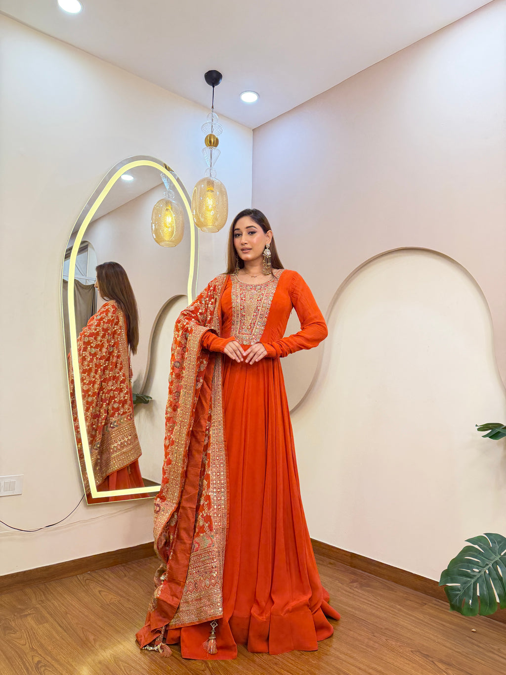 E356 ANARKALI