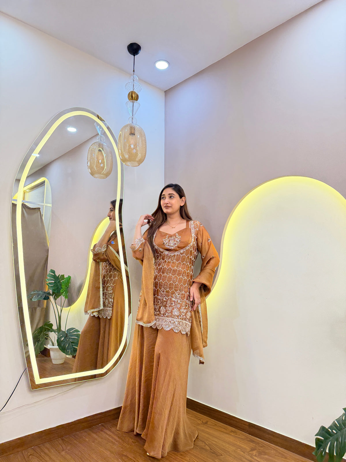 E56 4PC SHARARA SUIT