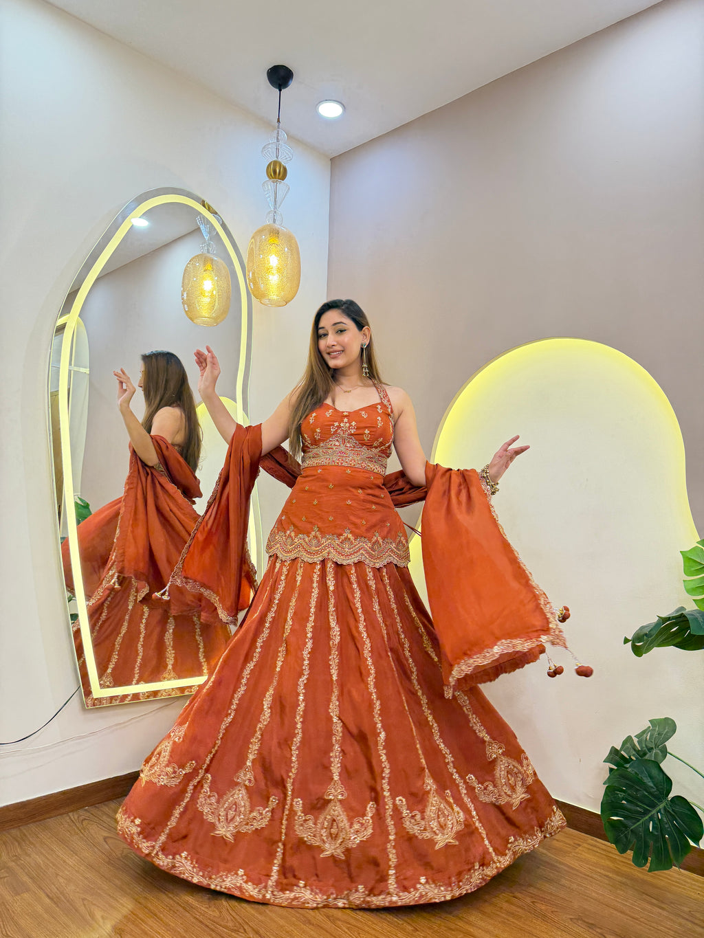 E811 LEHENGA CHOLI