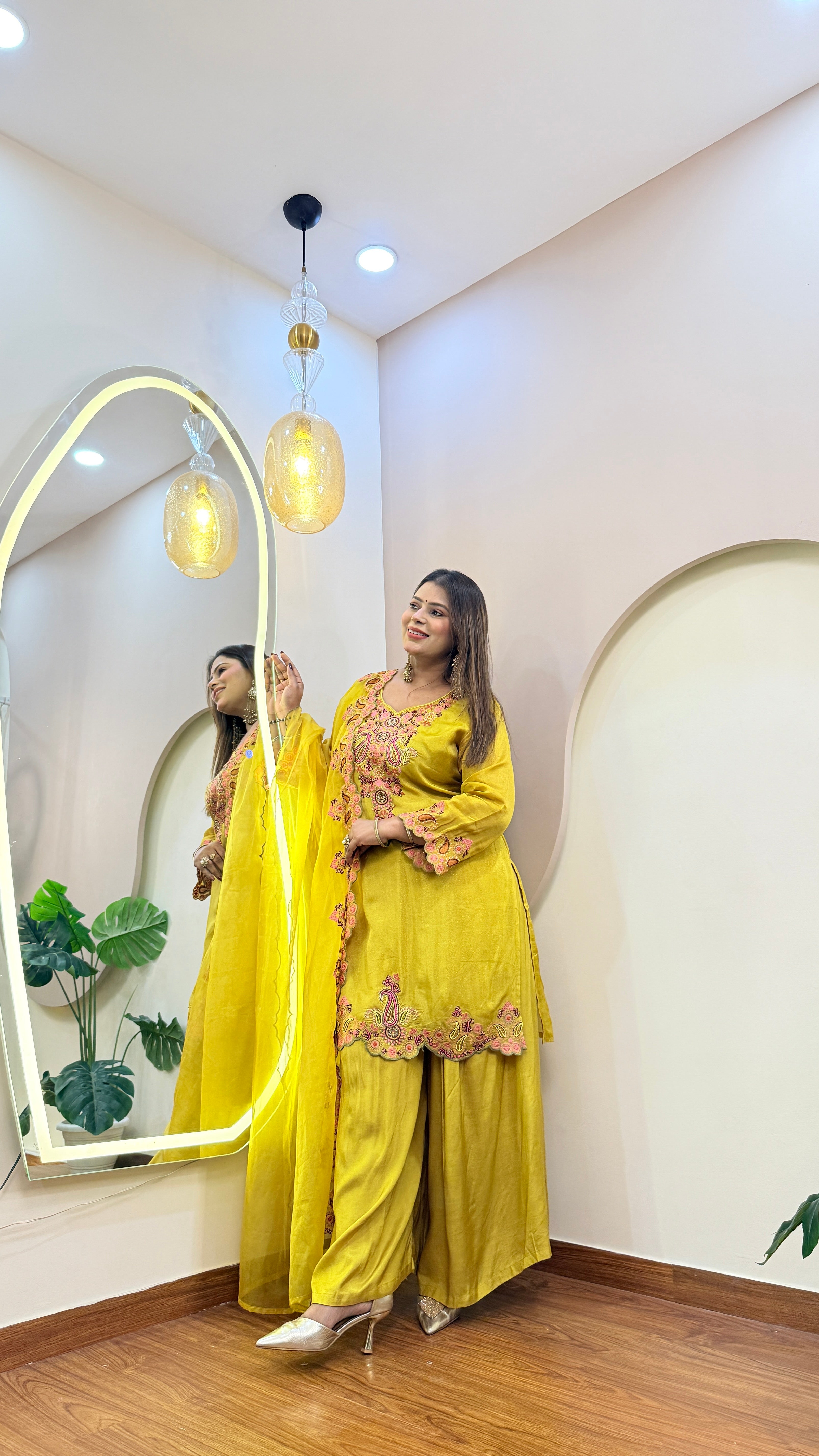 E117 3PC SHARARA SUIT