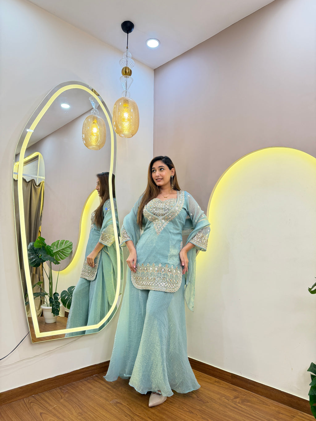 E860 4PC SHARARA SET