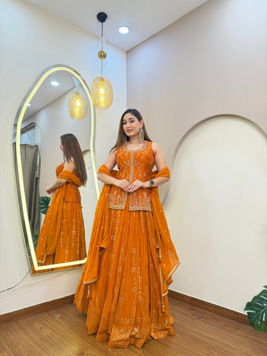 E515 LEHENGA CHOLI