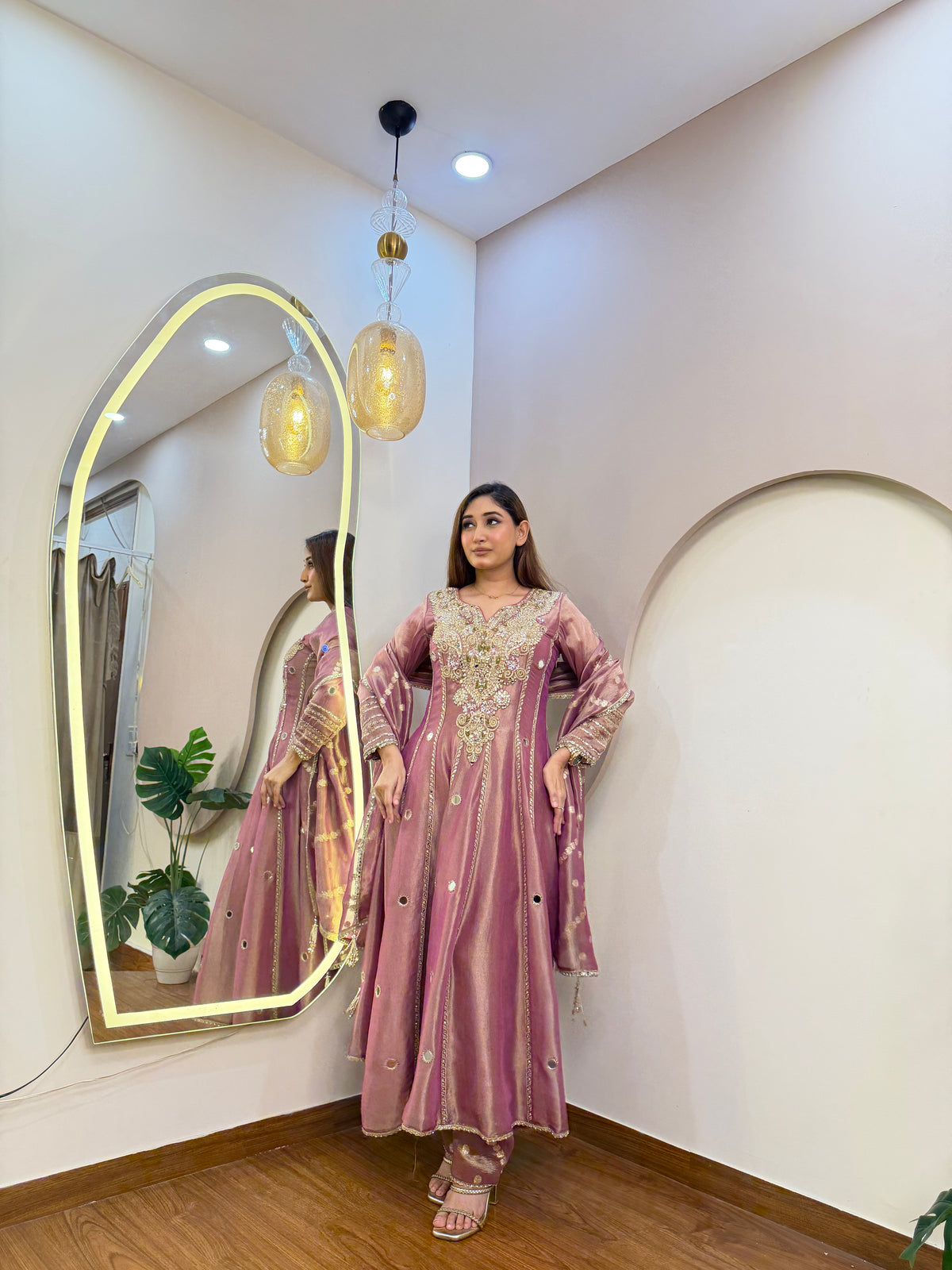 E462 ANARKALI SUIT