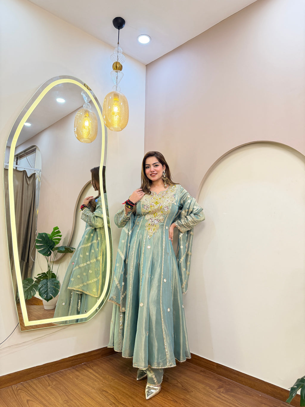 E462 ANARKALI SUIT
