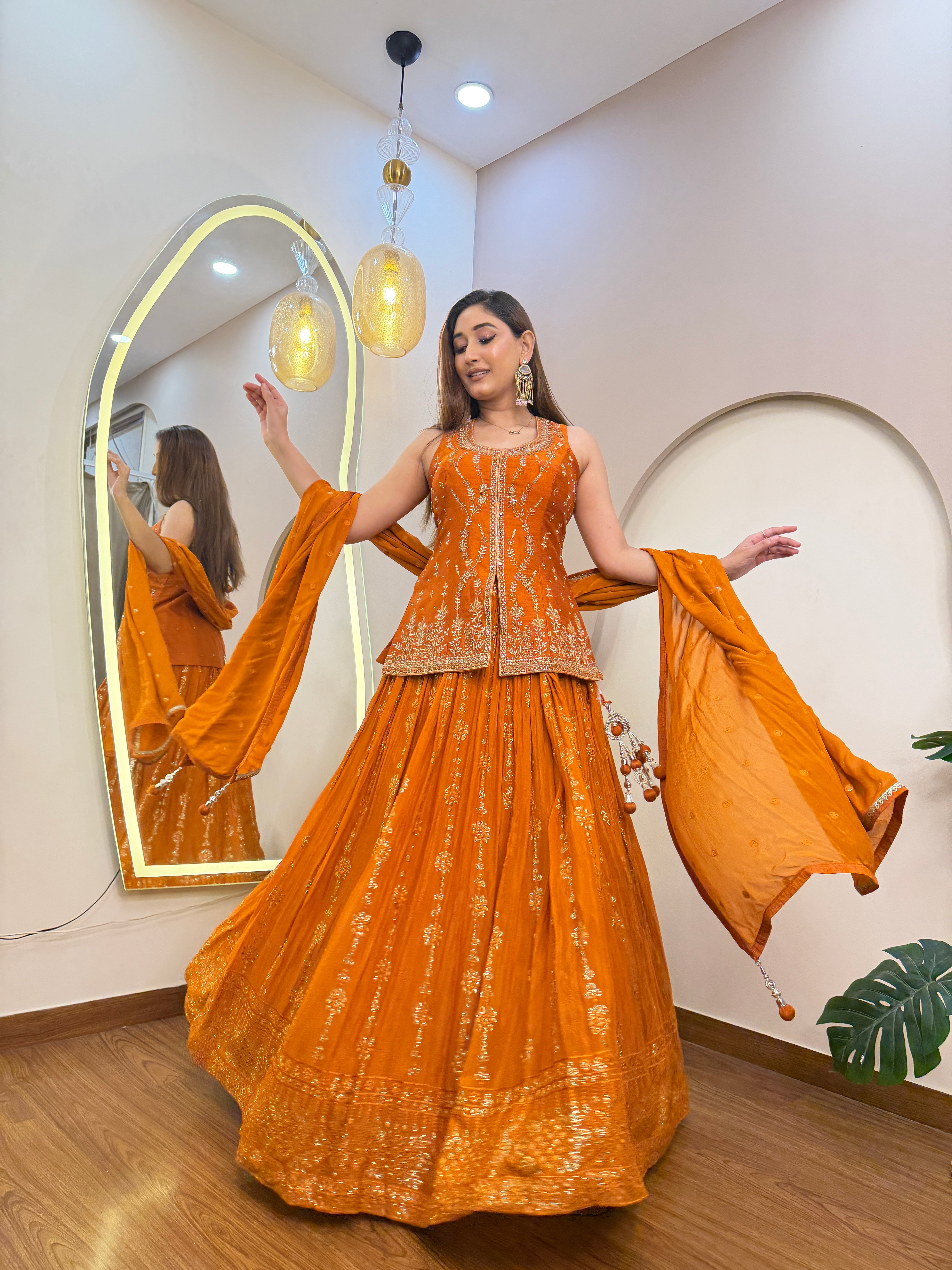 E515 LEHENGA CHOLI
